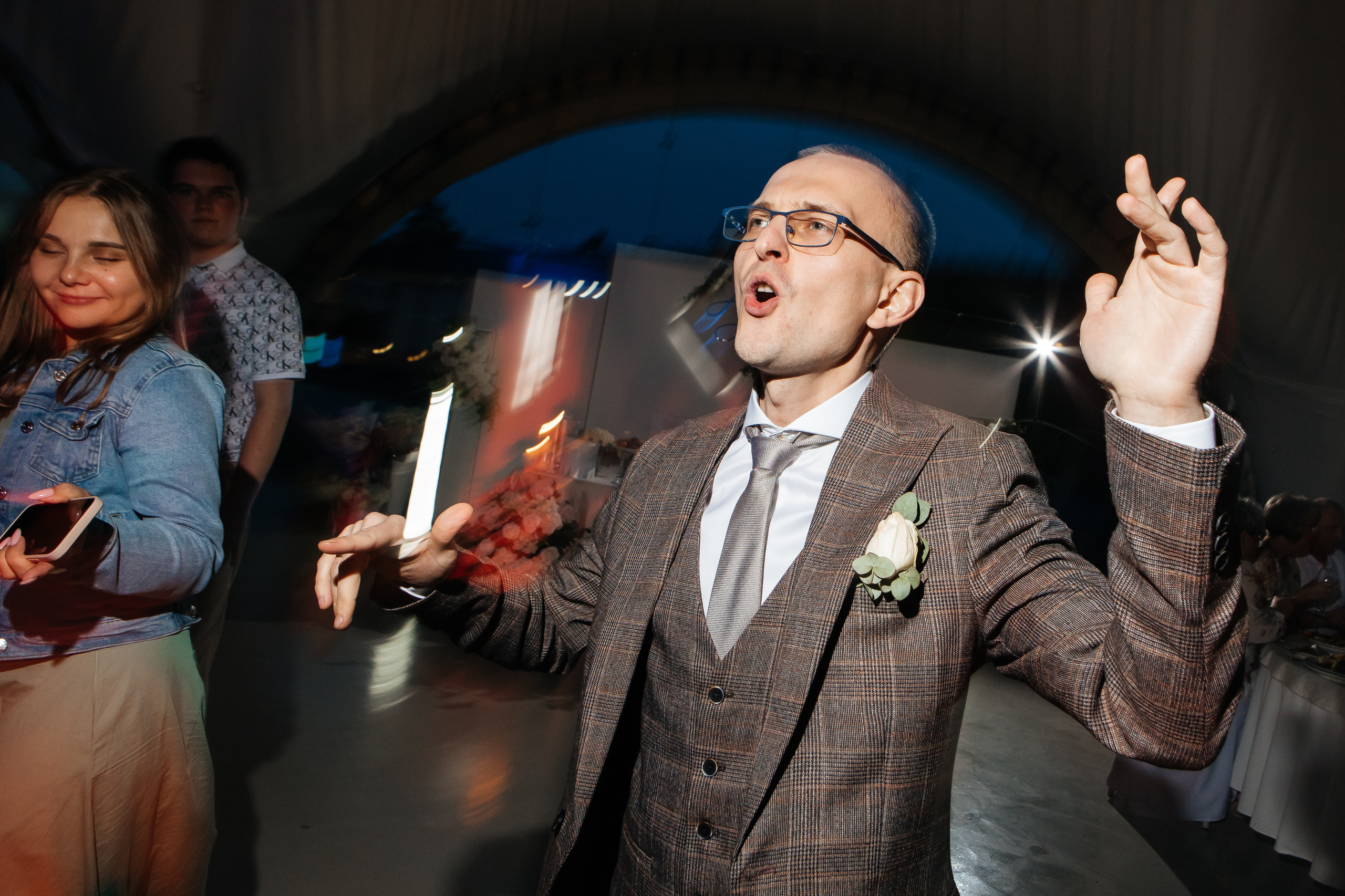 Свадебный фотограф Нижний Новгород. Свадебный и контент фотограф в Нижнем Новгороде Владимир Пресняков