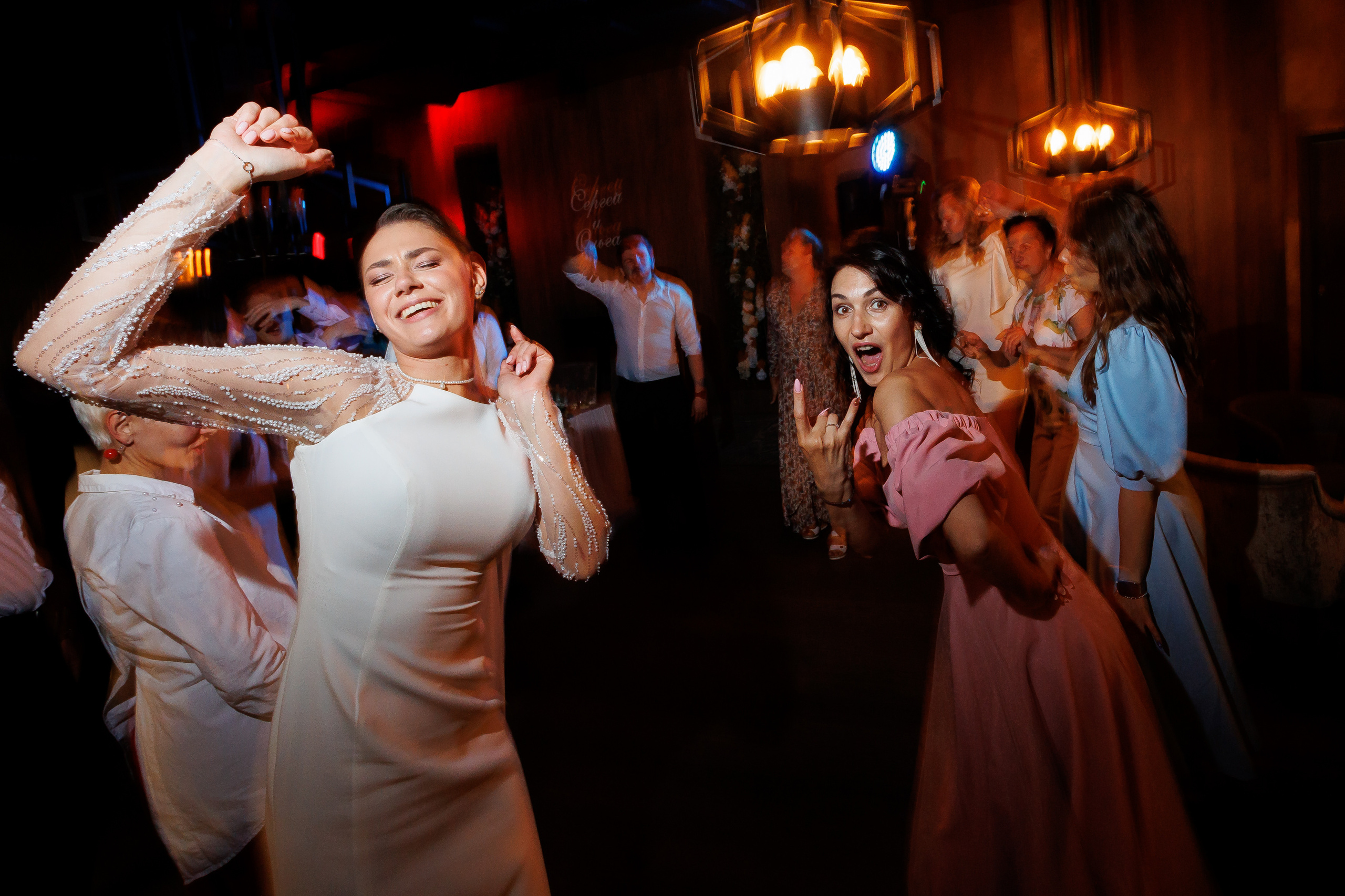 Свадебный фотограф Нижний Новгород. Свадебный и контент фотограф в Нижнем Новгороде Владимир Пресняков