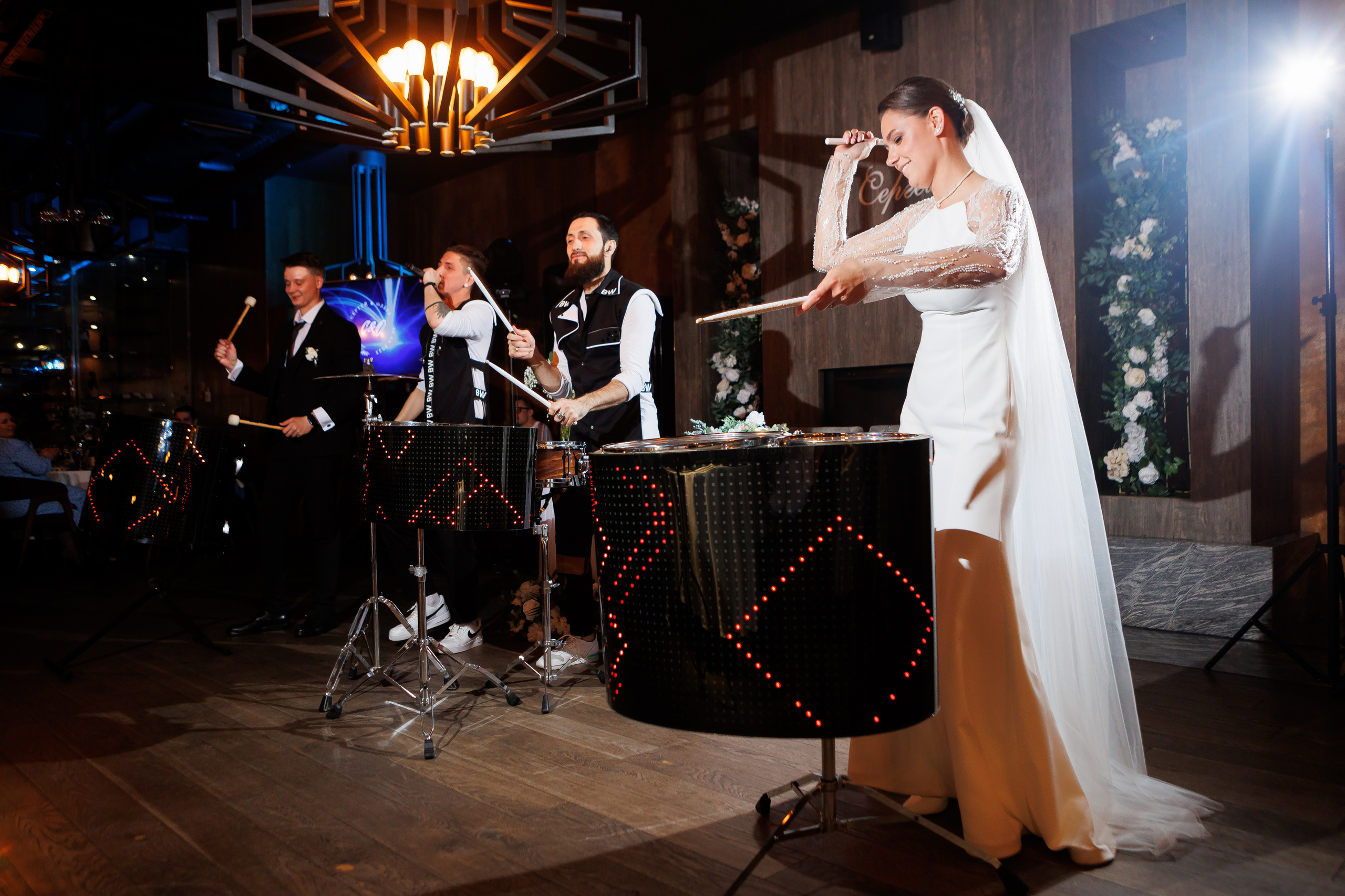 Свадебный фотограф Нижний Новгород. Свадебный и контент фотограф в Нижнем Новгороде Владимир Пресняков