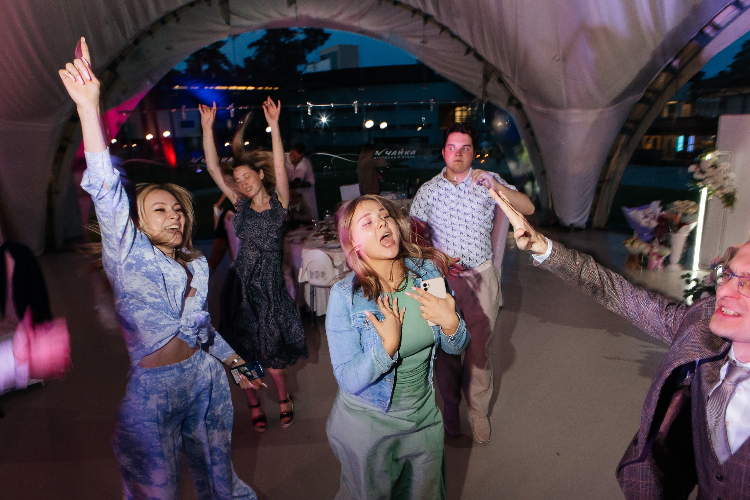 Свадебный фотограф Нижний Новгород. Свадебный и контент фотограф в Нижнем Новгороде Владимир Пресняков