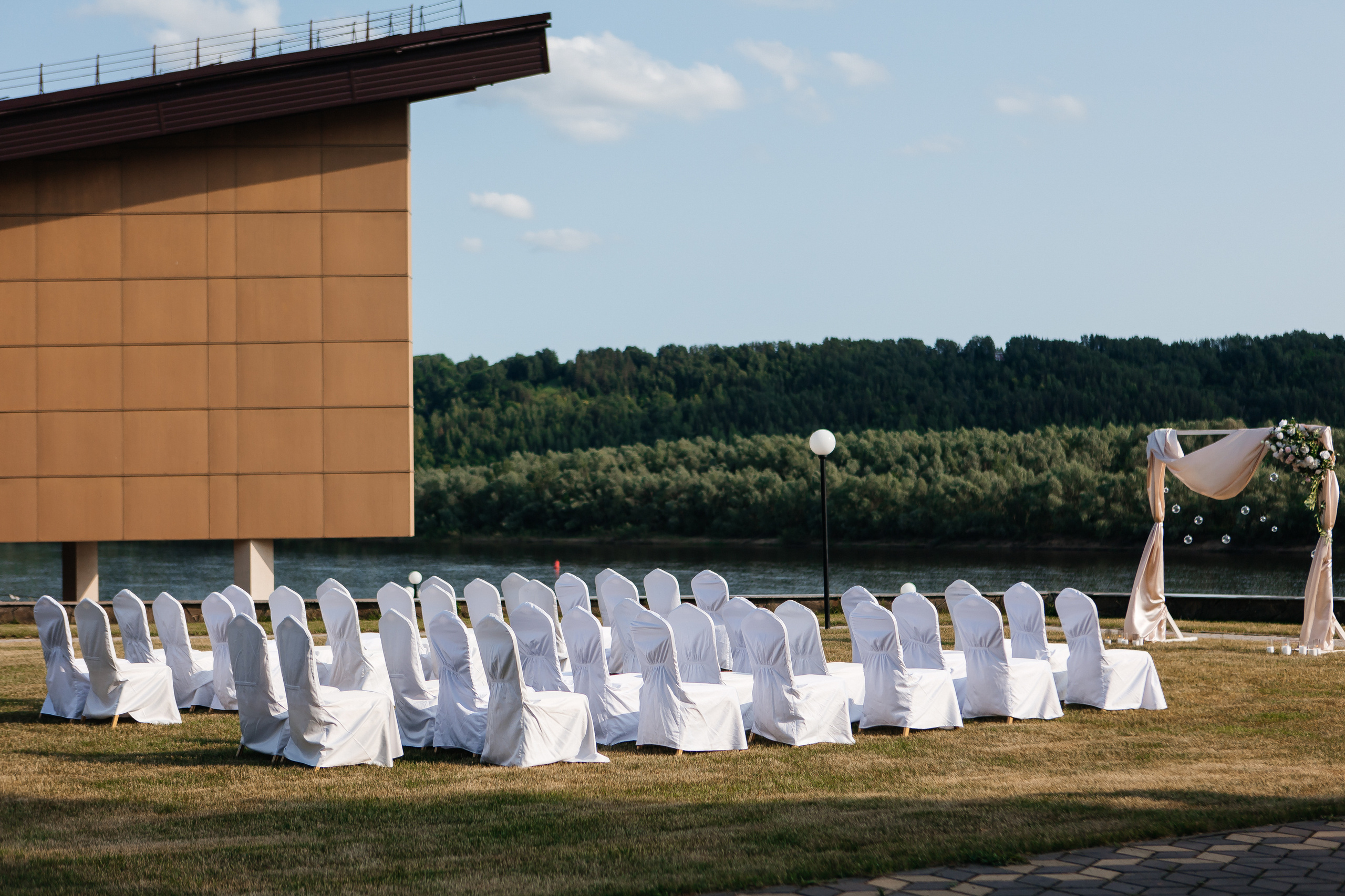 Свадебный фотограф Нижний Новгород. Свадебный и контент фотограф в Нижнем Новгороде Владимир Пресняков