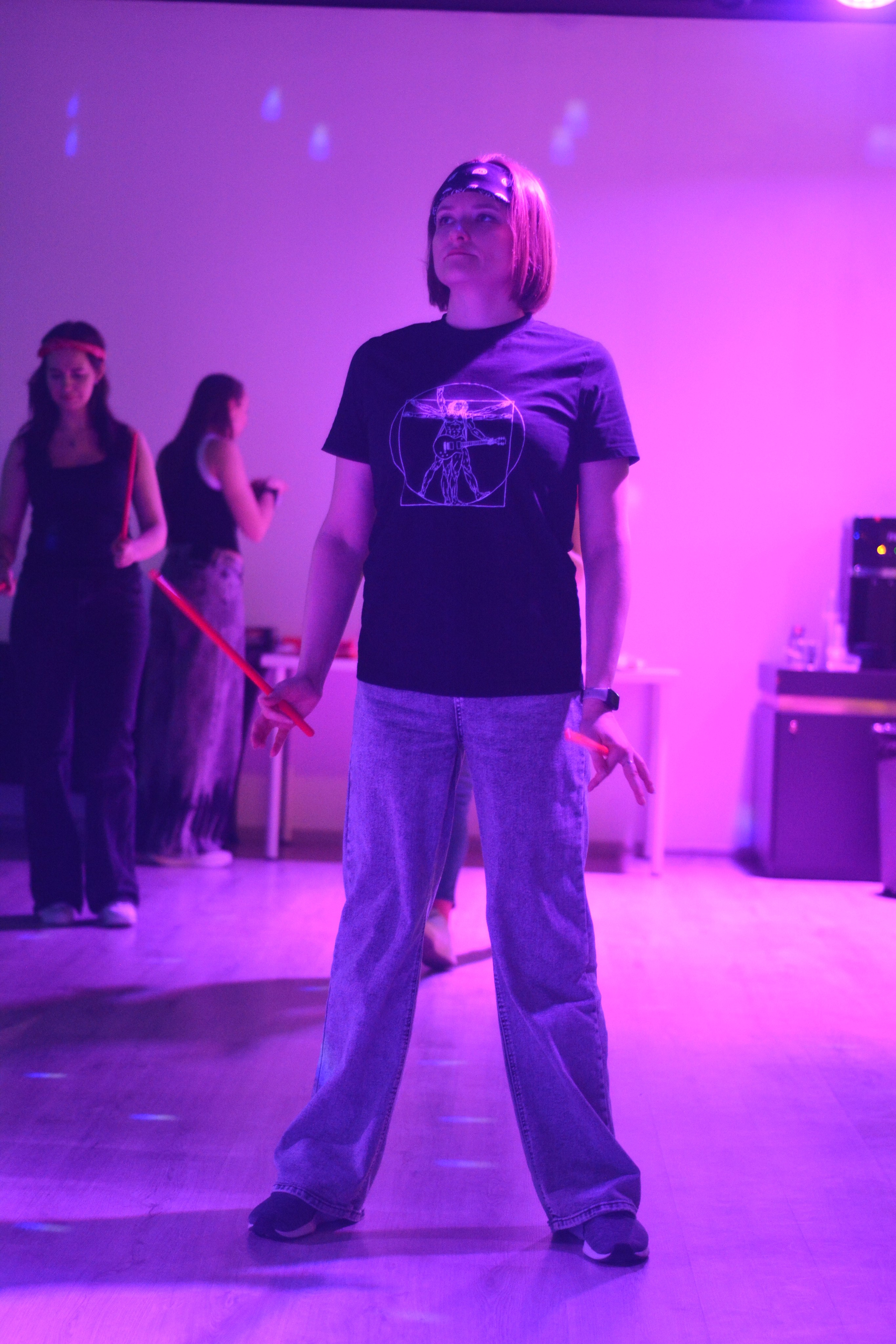 Just Dance. F/8 and be there — оказаться в нужном месте и поймать момент