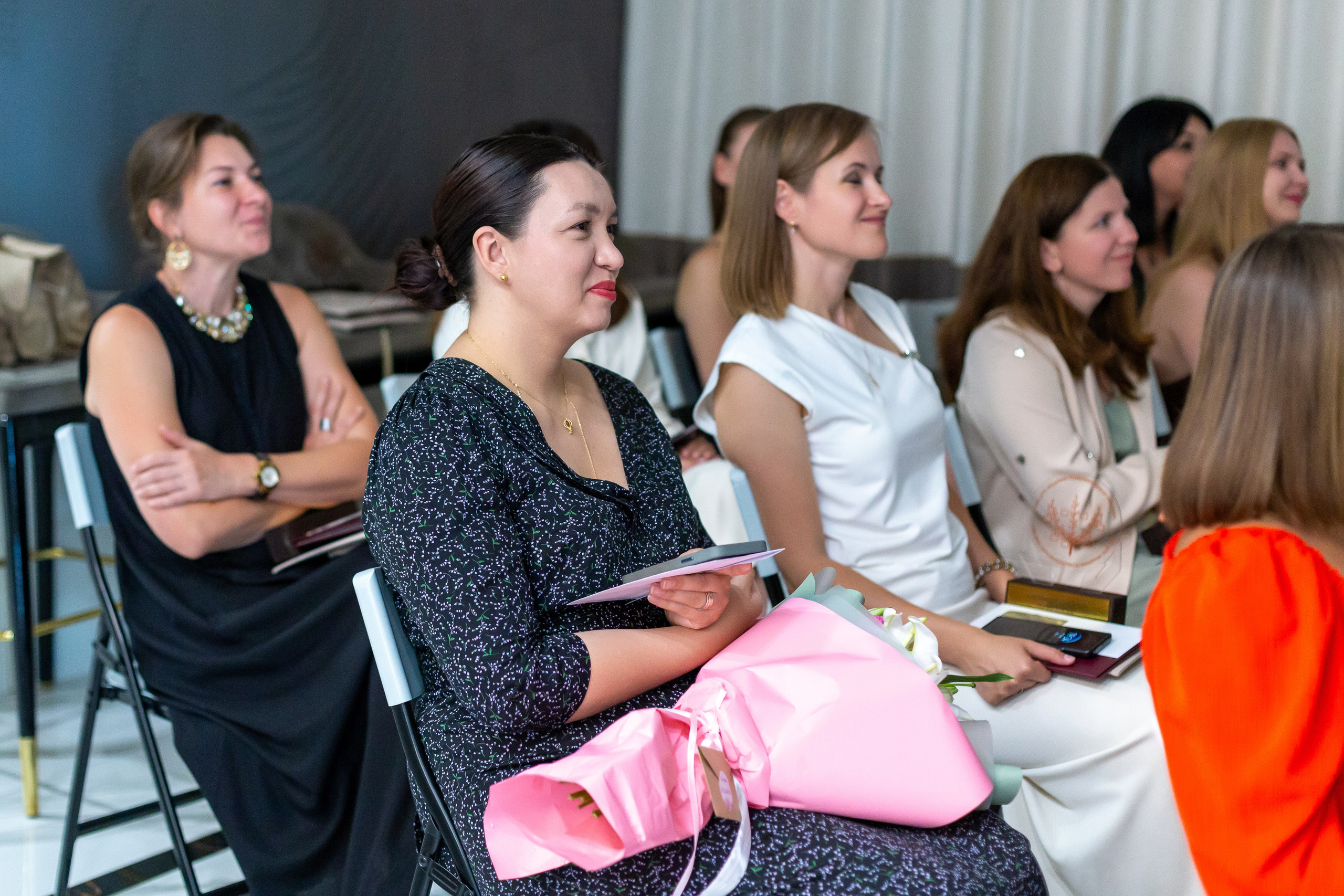 Выпускной курса психологов. Ирина Квасова | Фотограф в стиле VOGUE | Тюмень