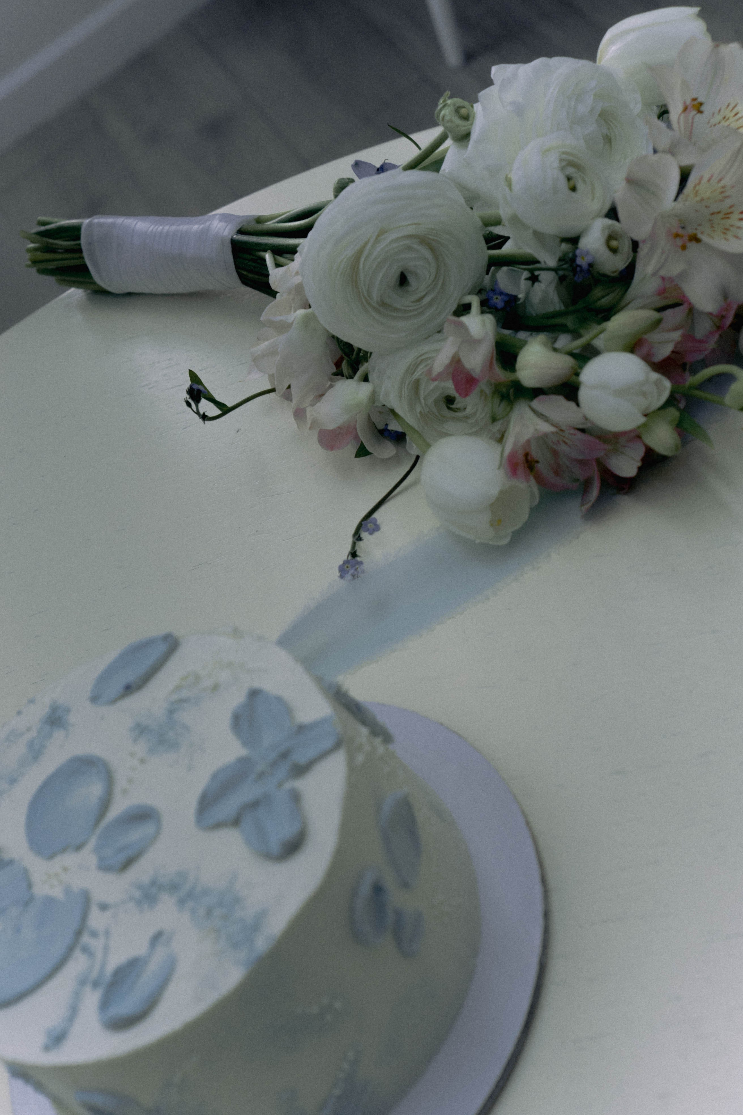 СВАДЕБНАЯ СЬЕМКА В ОТЕЛЕ. СБОРЫ ЖЕНИХА И НЕВЕСТЫ И ТАКЖЕ ТОР И ПОДГОТОВКА К ПРОГУЛКЕ. Профессиональный фотограф, Санкт-Петербург — Виктория Богомолова