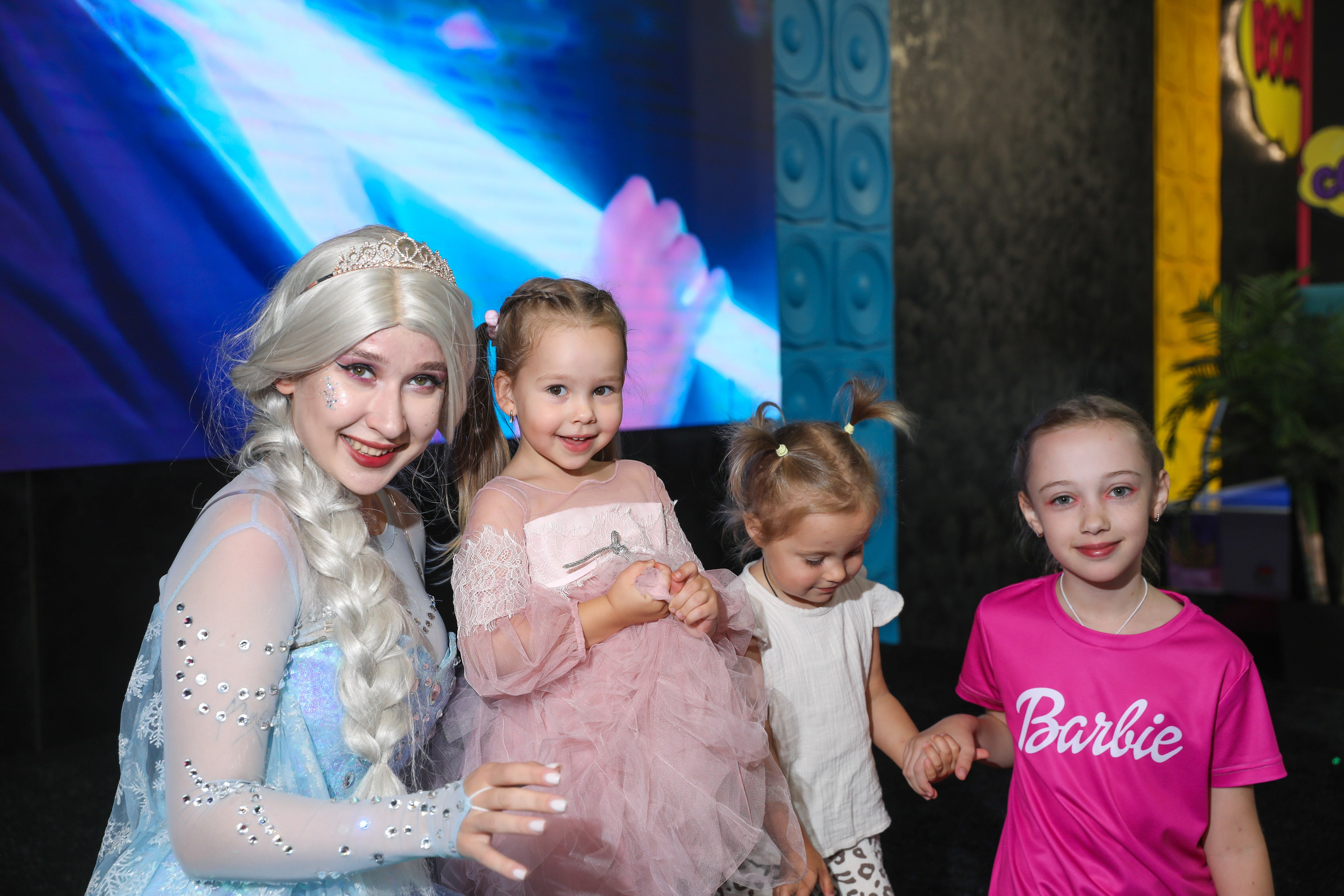 ДЕТСКИЕ МЕРОПРИЯТИЯ. Photographer Viktoriya Markushina «My world throug»