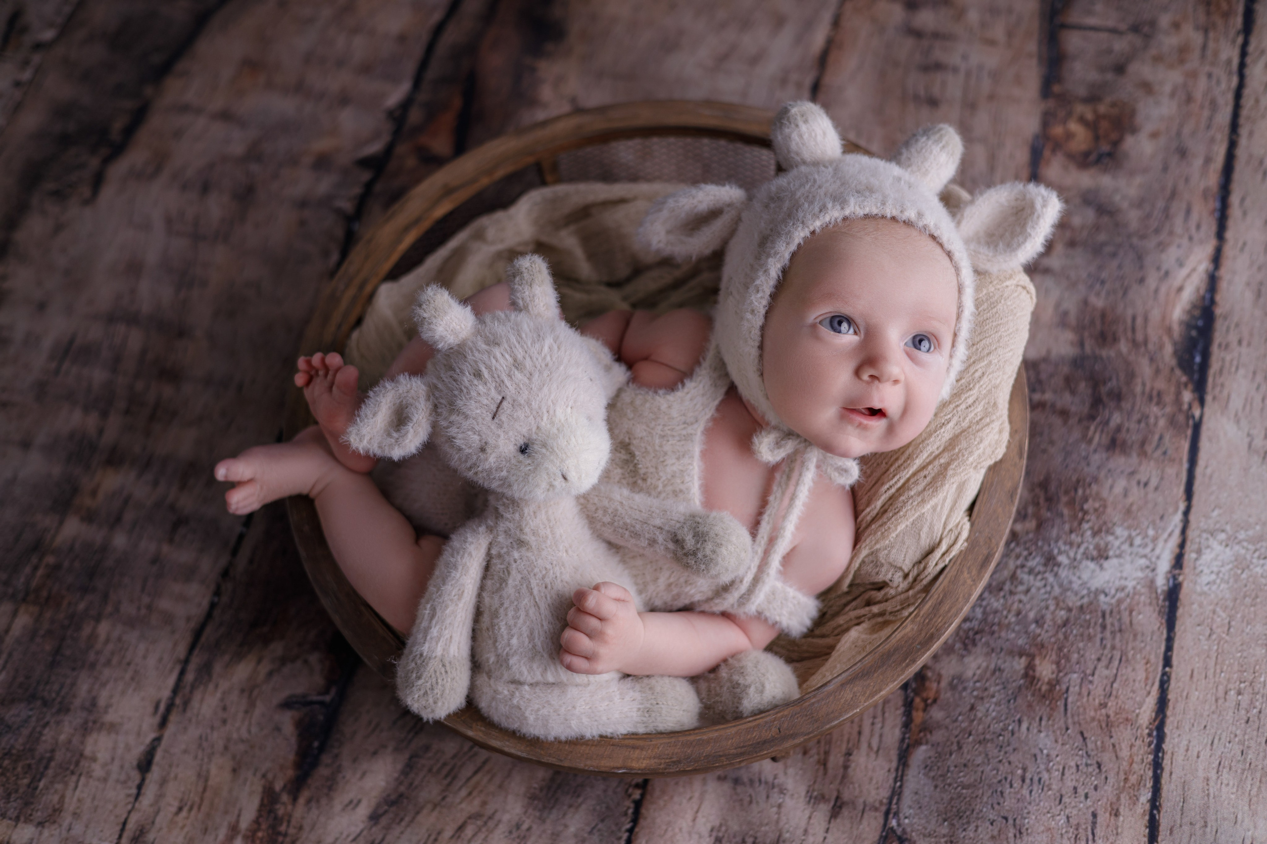 Данил. Евгения Горбунова фотограф новорожденных в Новом Уренгое