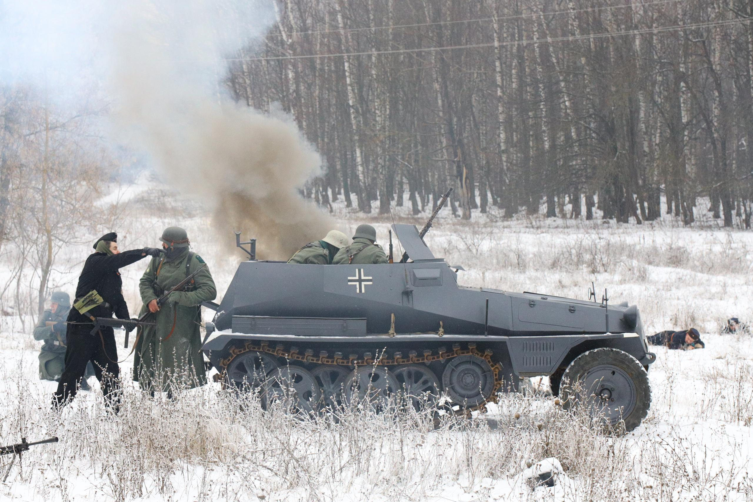 Бои за Венёв, реконструкция (полный репортаж, образец без ретуши!). Фотограф в Туле Крупский АнДРей. Фотостудия «КАДР71» в Туле