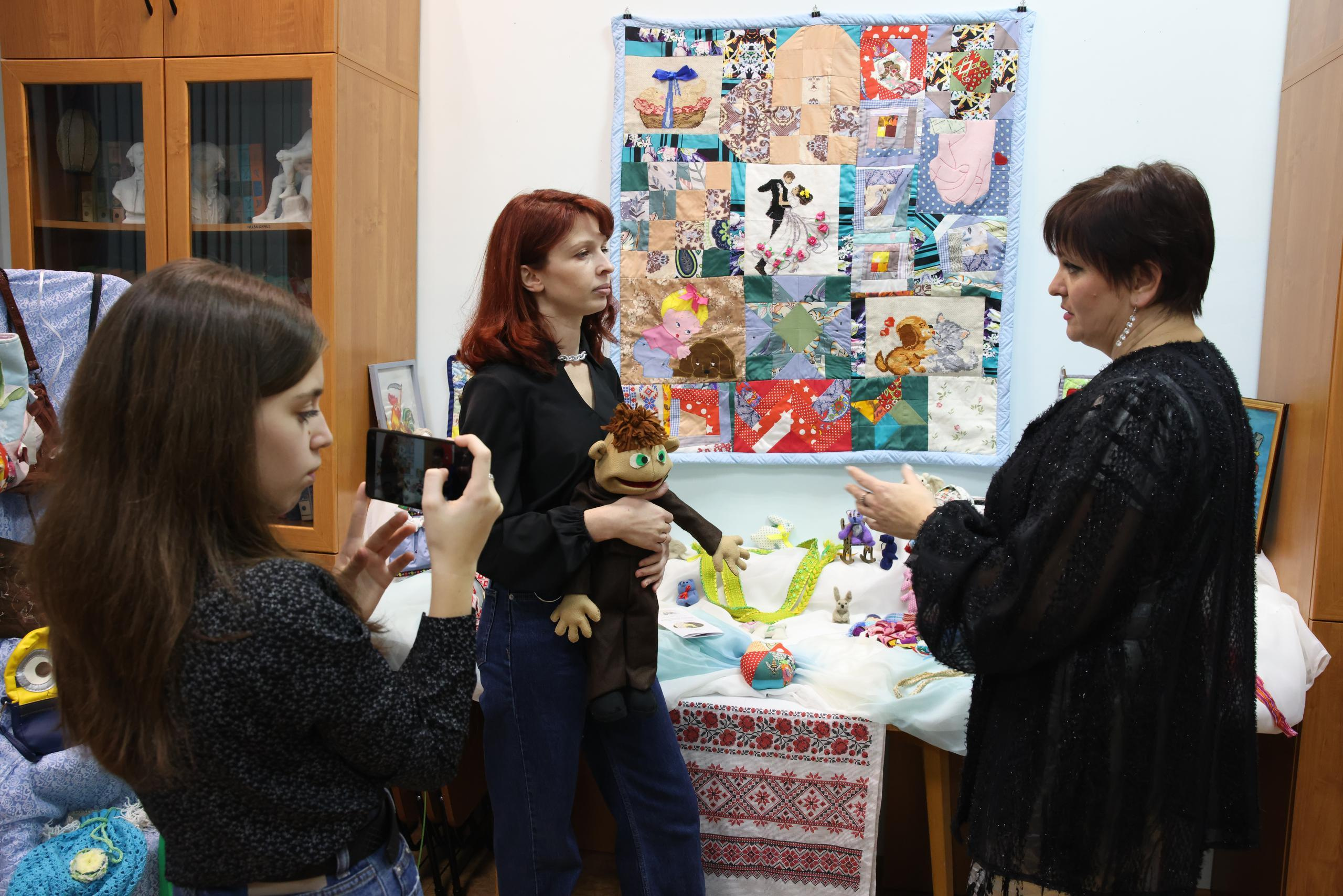 Открытие выставки «Сделано с любовью» Светланы Барабановой. Фотограф в Туле Крупский АнДРей. Фотостудия «КАДР71» в Туле