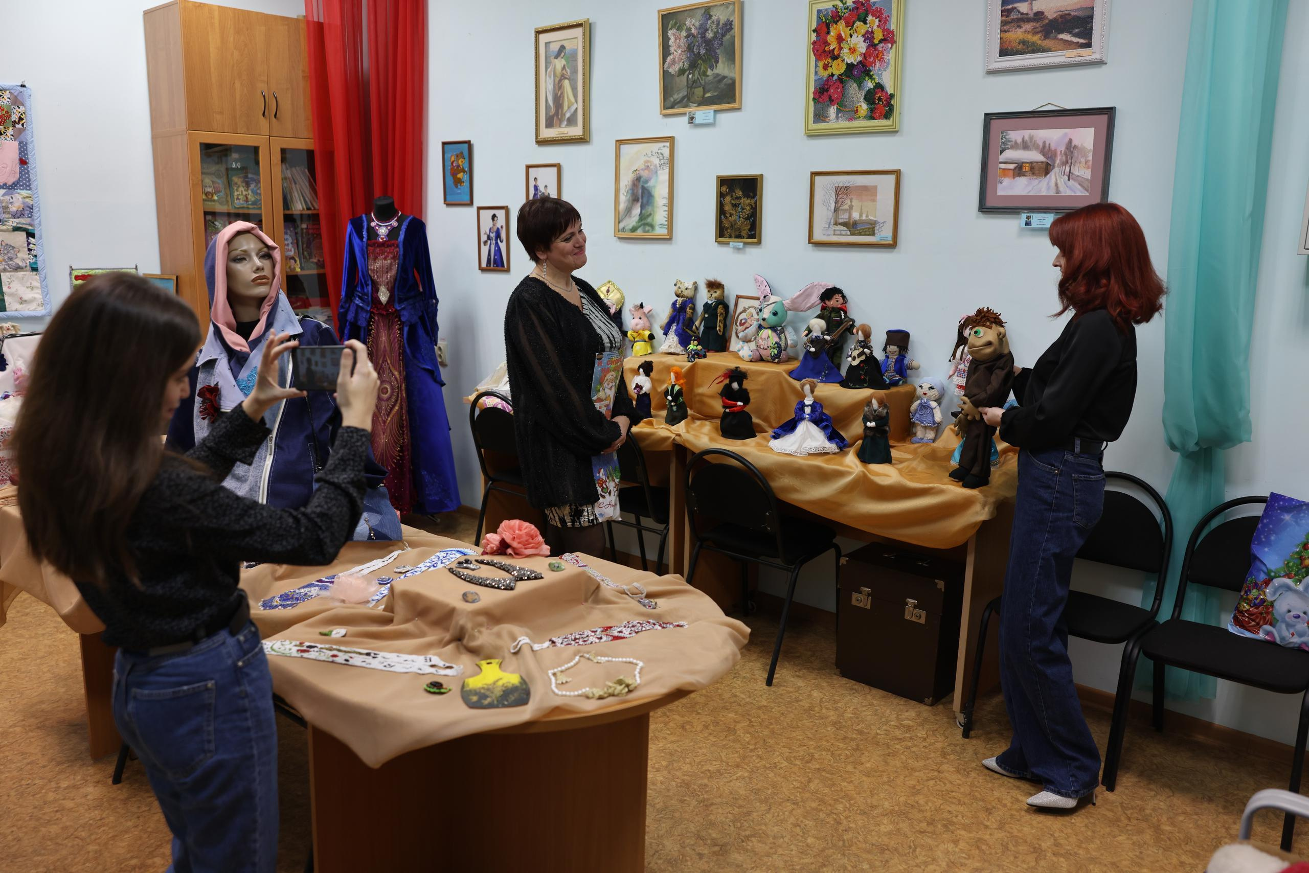 Открытие выставки «Сделано с любовью» Светланы Барабановой. Фотограф в Туле Крупский АнДРей. Фотостудия «КАДР71» в Туле