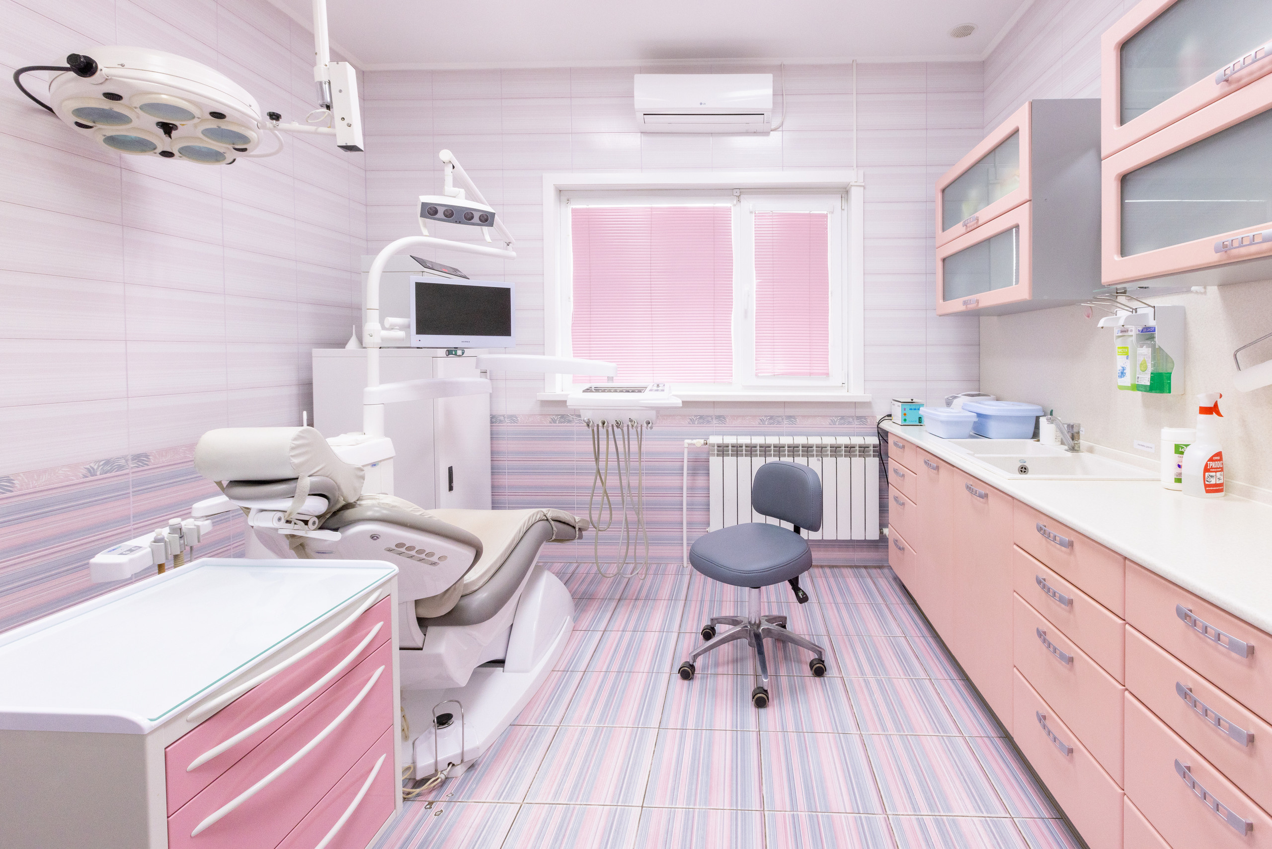 Интерьерная фотосъемка для стоматологии Радуга. Фотограф в Туле Крупский АнДРей. Фотостудия «КАДР71» в Туле