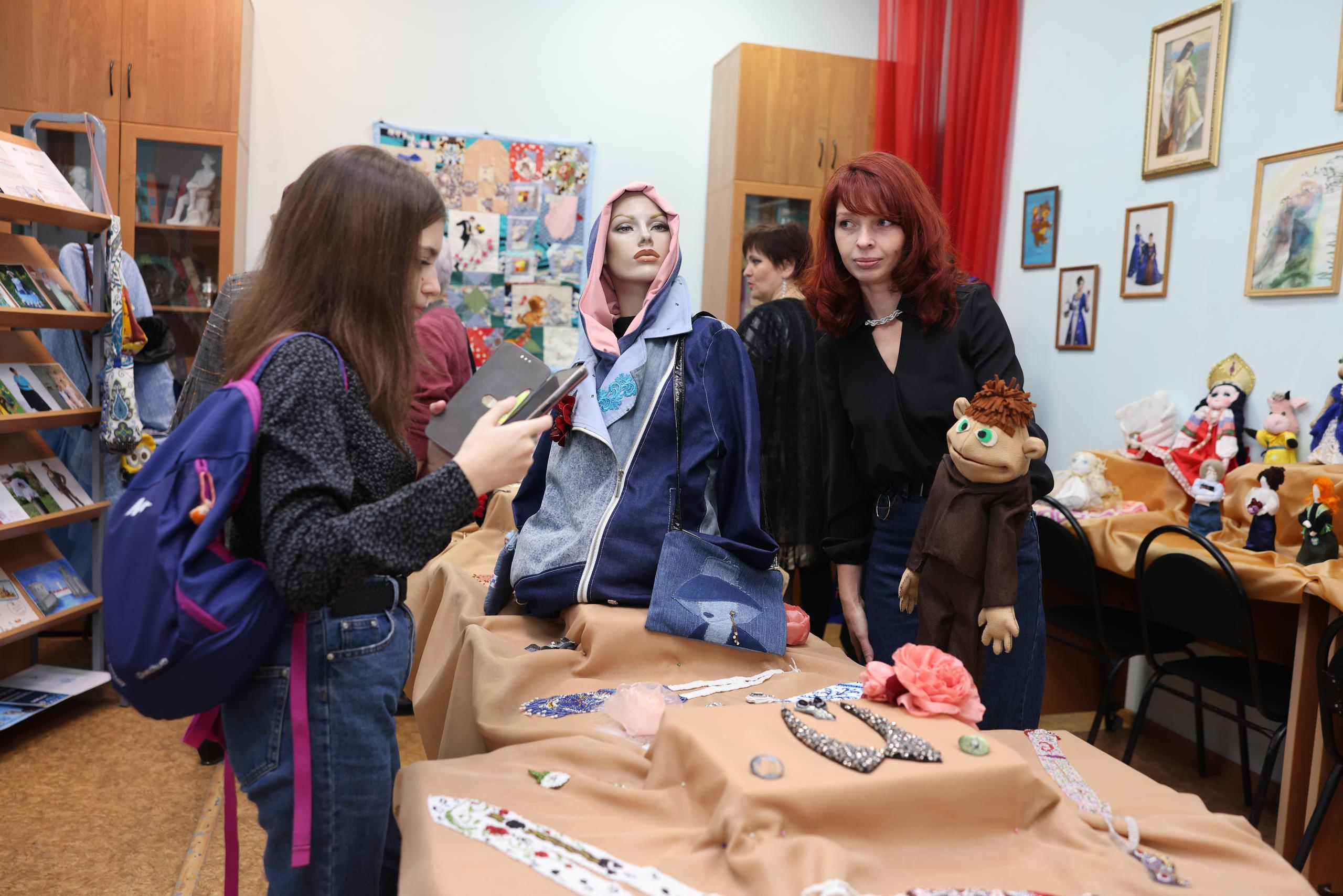 Открытие выставки «Сделано с любовью» Светланы Барабановой. Фотограф в Туле Крупский АнДРей. Фотостудия «КАДР71» в Туле