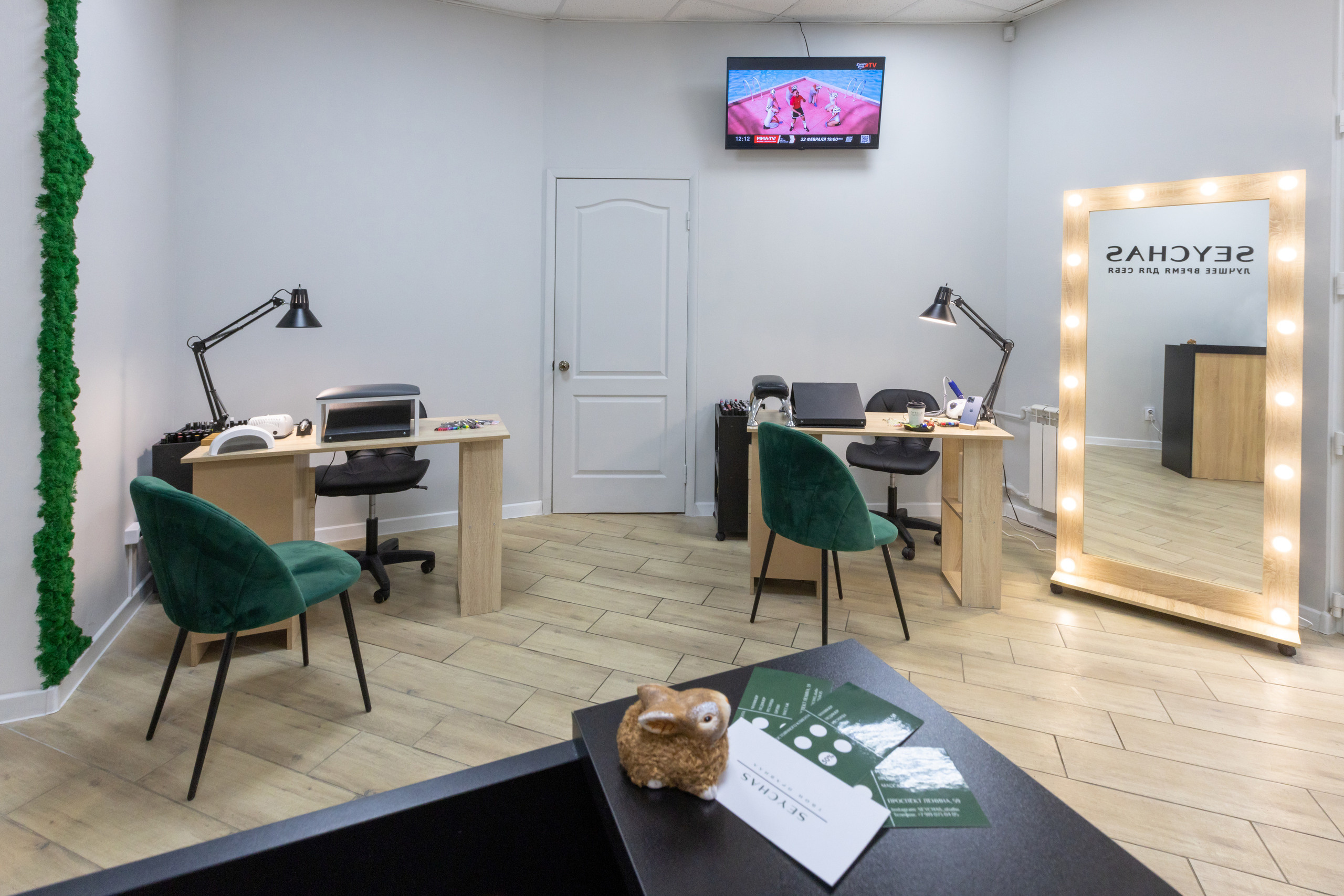 Интерьерная фотосъемка для ногтевого сервиса SEYCHAS. Фотограф в Туле Крупский АнДРей. Фотостудия «КАДР71» в Туле