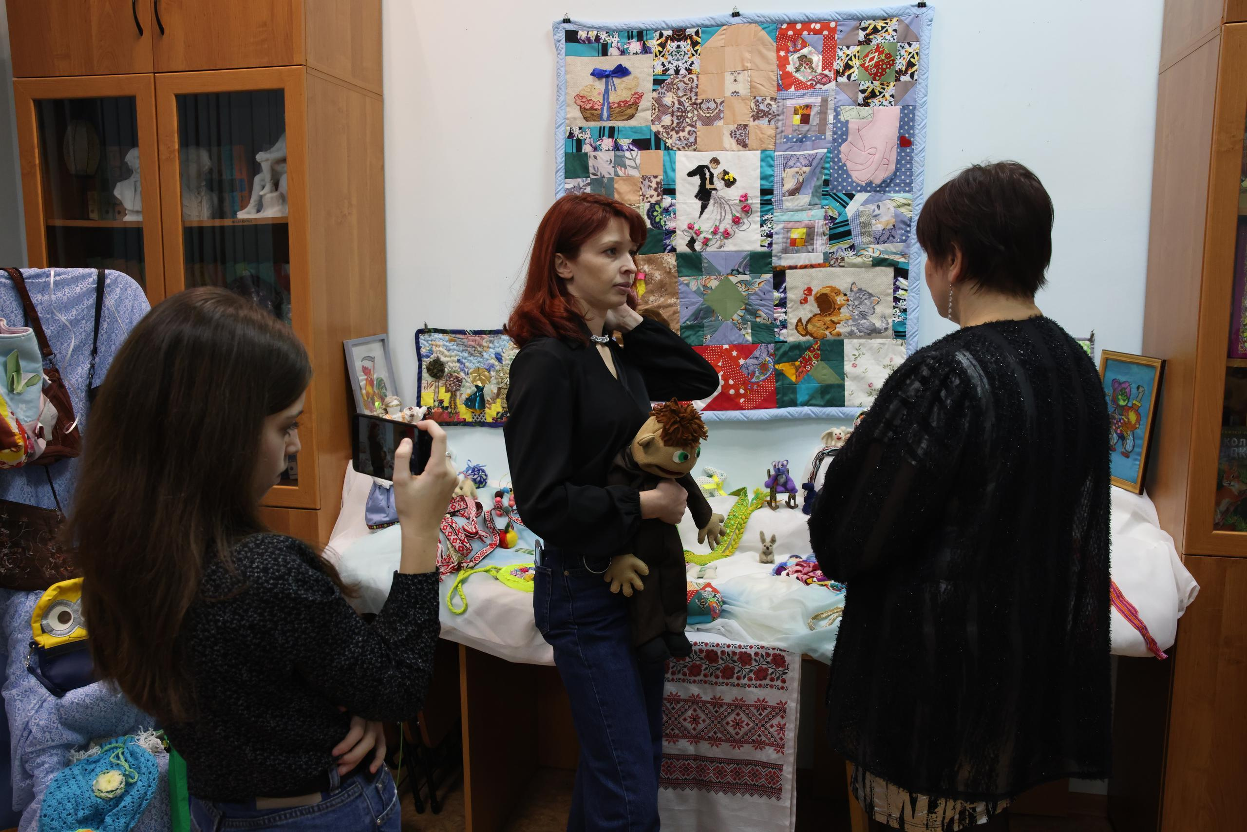 Открытие выставки «Сделано с любовью» Светланы Барабановой. Фотограф в Туле Крупский АнДРей. Фотостудия «КАДР71» в Туле