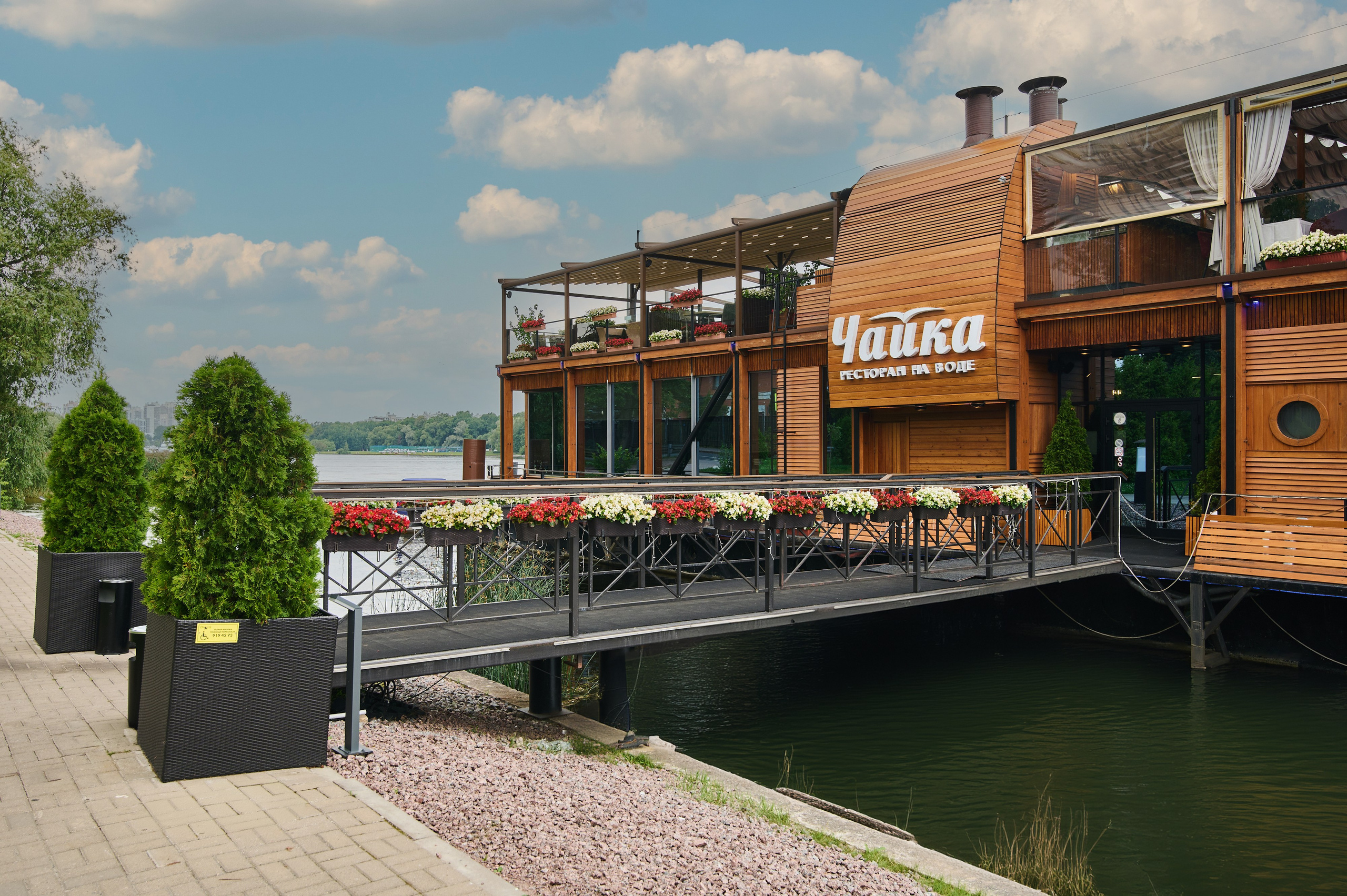 Интерьерная. Качественный продакшн для вашего бизнеса — фотосъемка, видеосъемка, создание контента