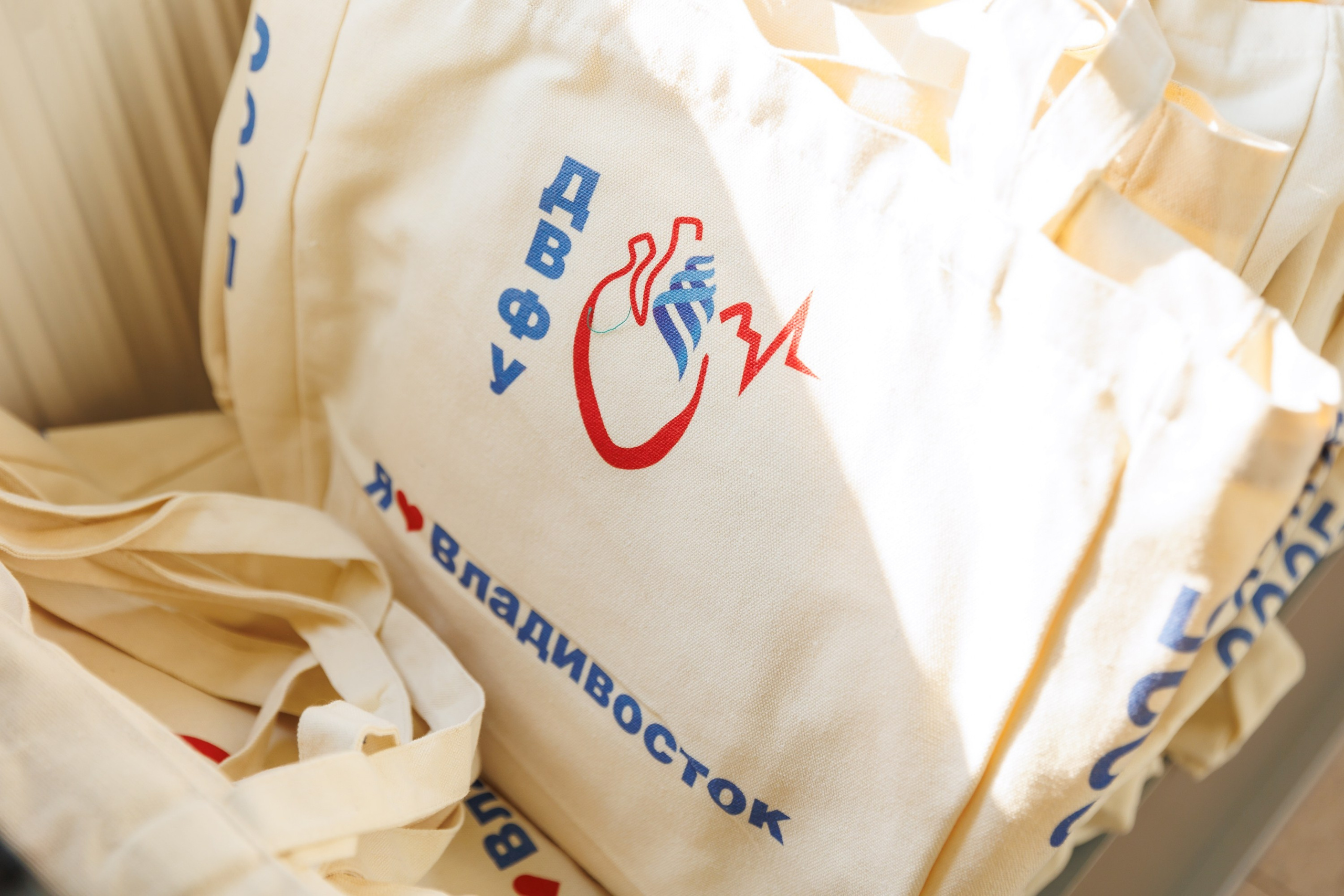 Конференция Хирургии сердца. Репортажный и студийный фотограф во Владивостоке Дударева Софья