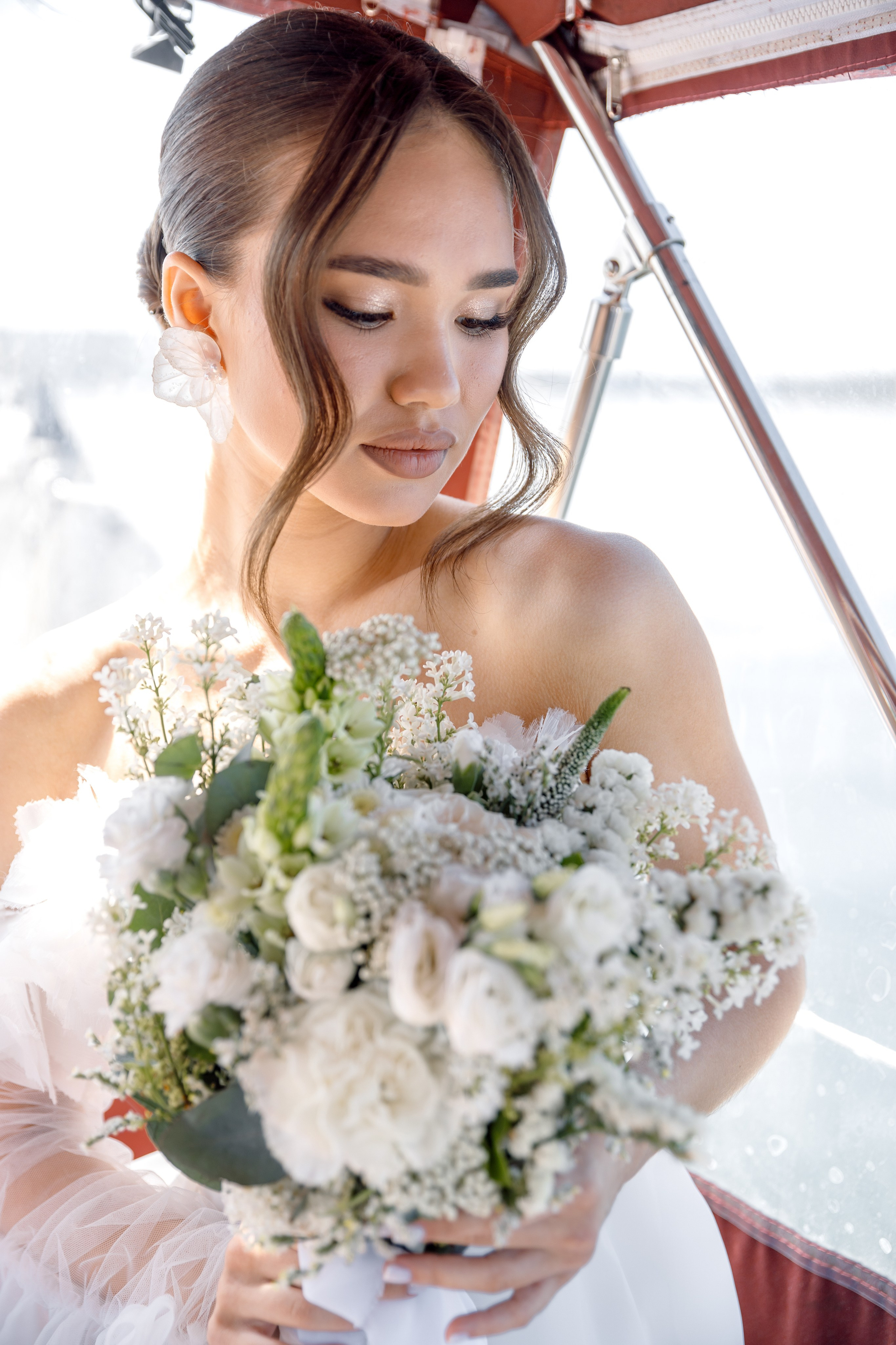 Яхта Омега (Каприз Невесты). Свадебный фотограф Иркутск, репортажный фотограф Иркутск