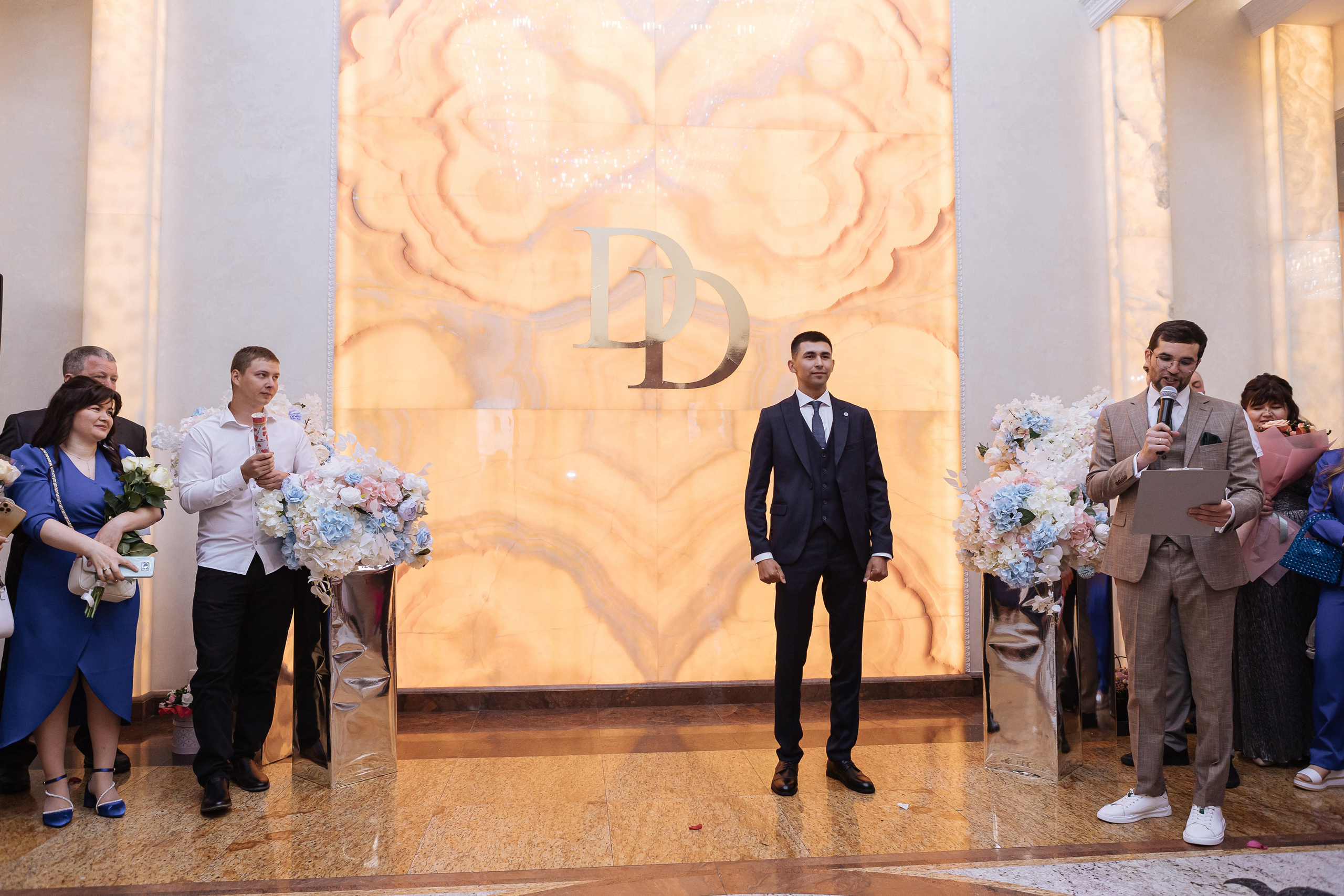 Банкет В «Триумф». Фотограф Нелля Кадикина