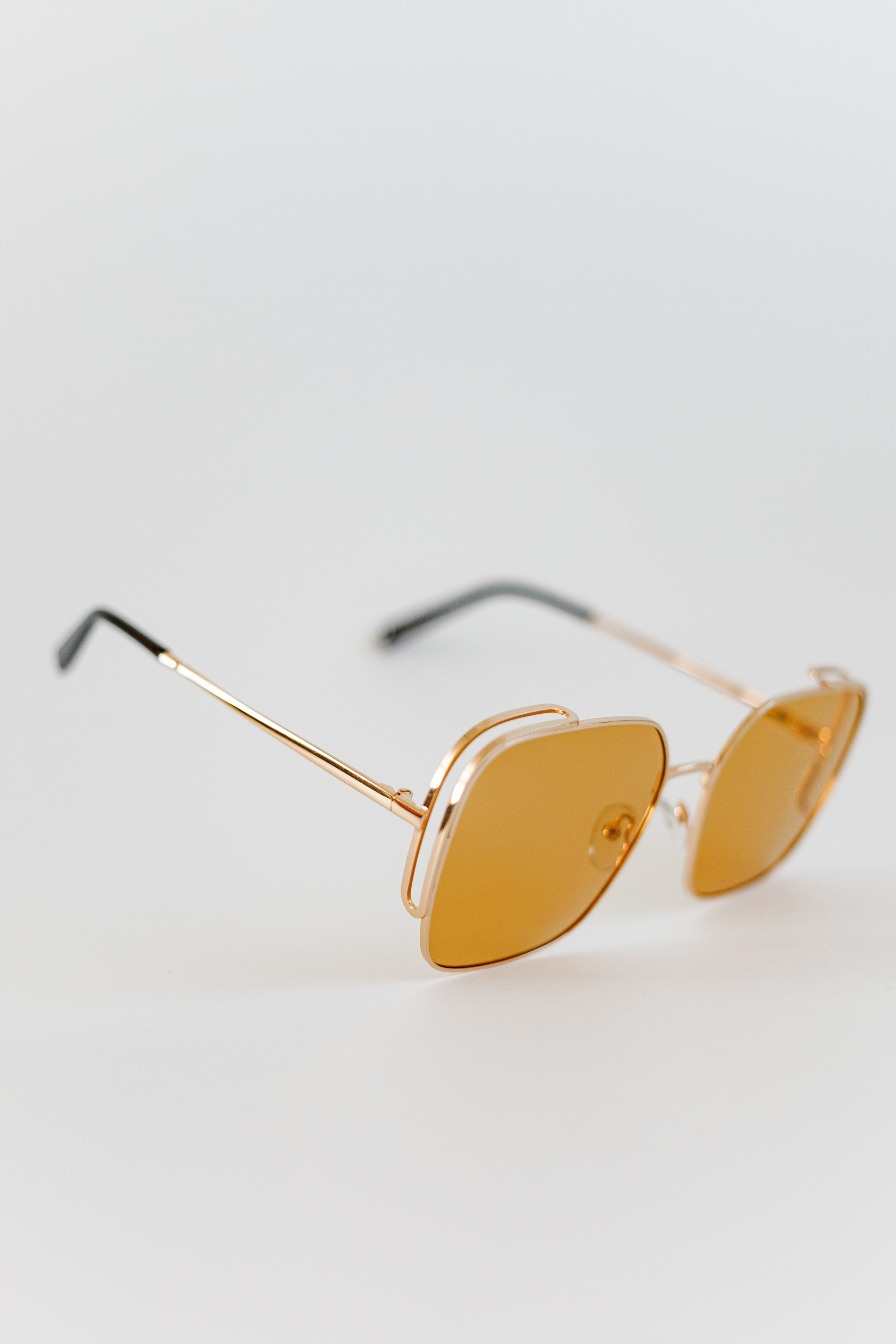 Каталожная съёмка (солнечные очки). КОНТЕНТ ФОТОГРАФ