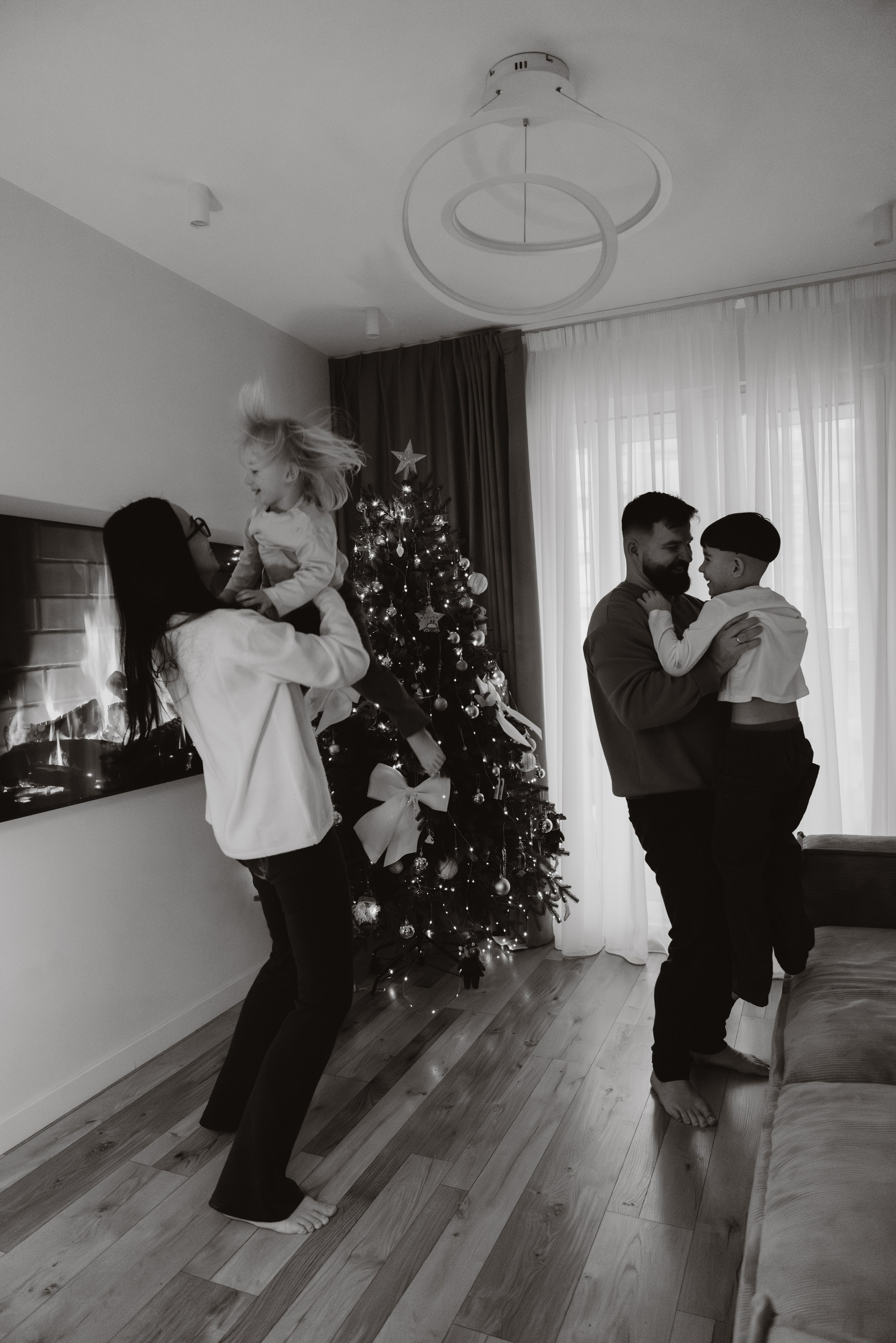 Яна, Дима, Мирон и Марк. Фотограф Мария Миллс | Минск