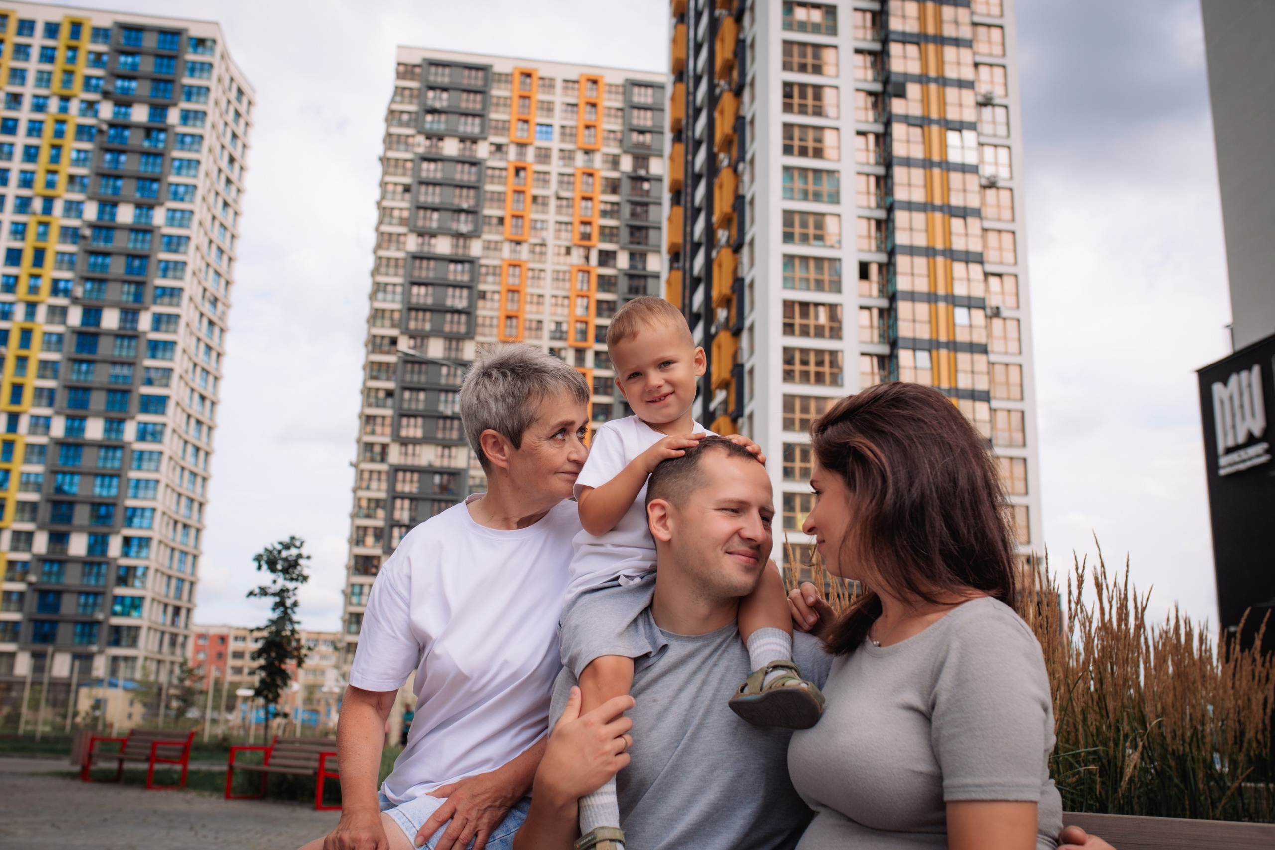 Семейная прогулка