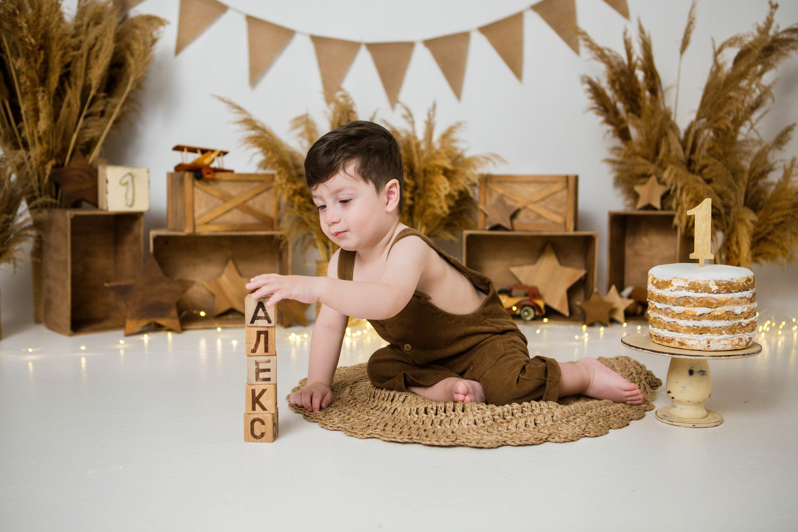 Алексу 1 год. Фотостудия «Антураж». Свадебный семейный и детский фотограф в Краснодаре Карина Федоровская