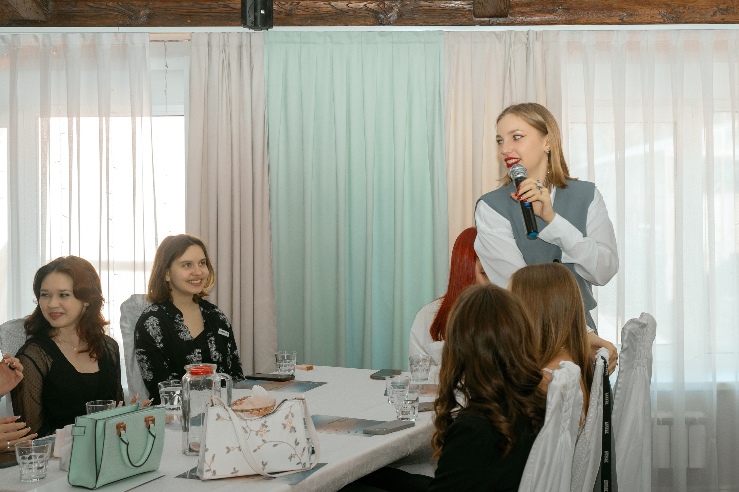 Фотосъемка для выпускников 11 класса. Фотограф Ким Наталья в Красноярске