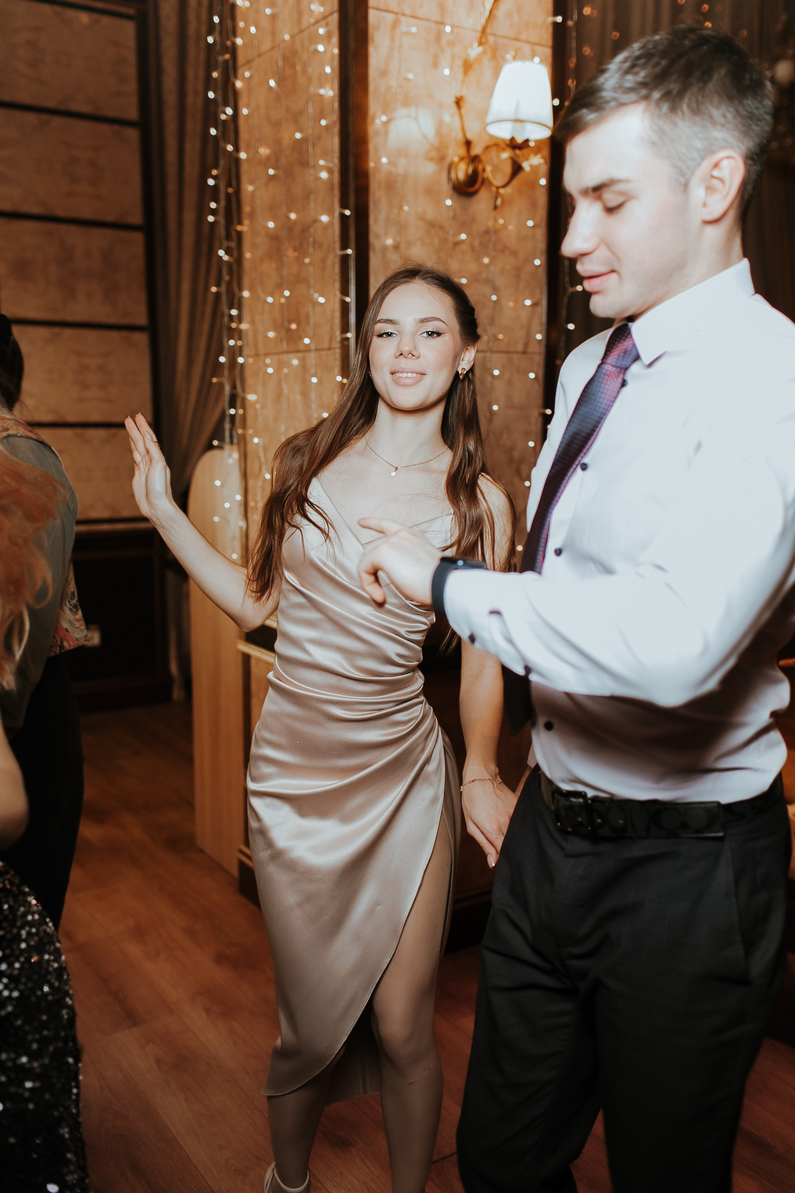 Съемка выездной регистрации в отеле. Свадебный и репортажный фотограф в Ярославле и Санкт-Петербурге Роман Микрюков