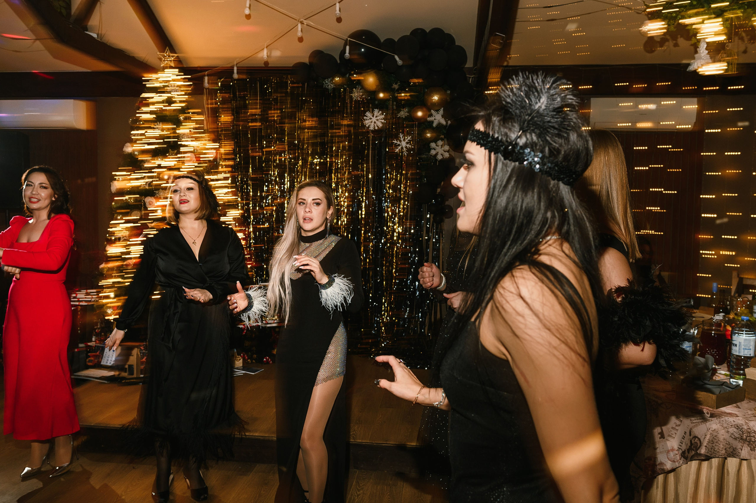 Новогодний корпоратив в «Алых парусах». Wedding and family photographer USA