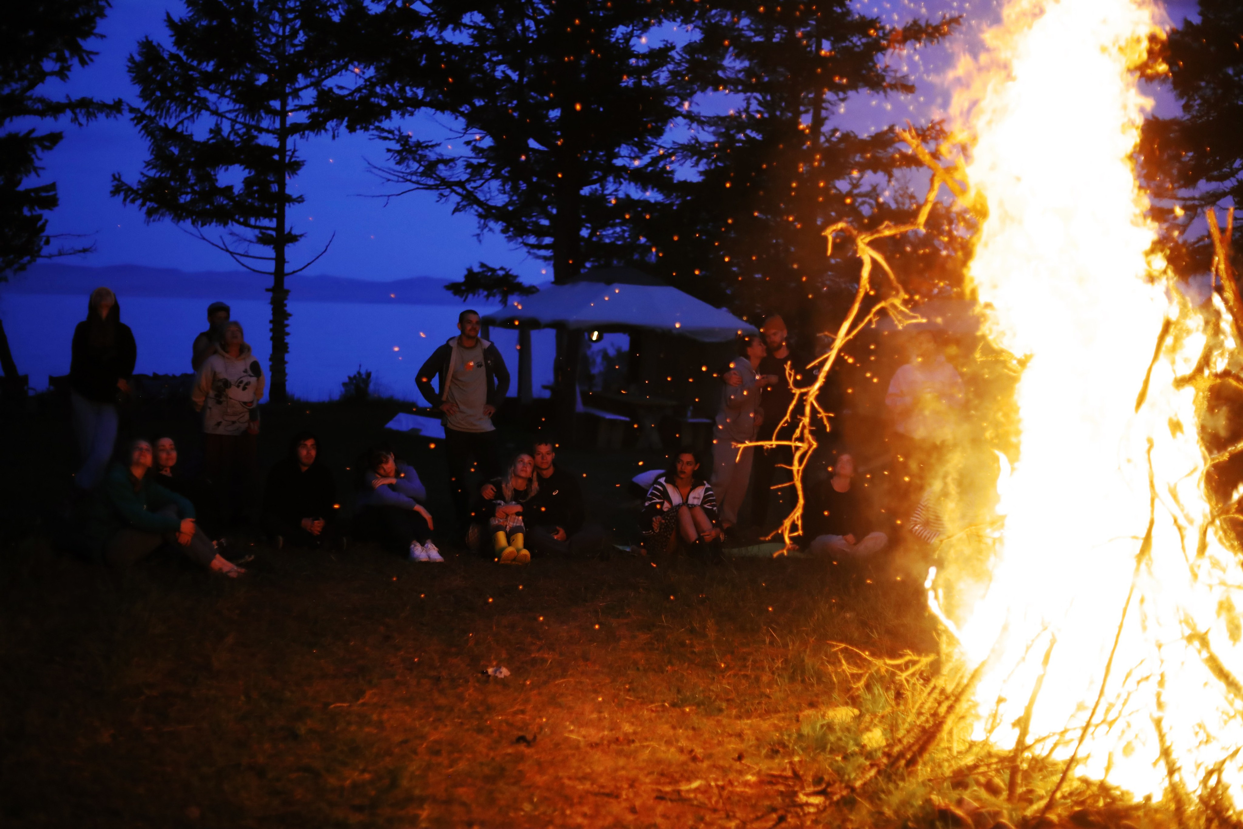 Лето 2024 / палатки. 1642 — первый лагерь для взрослых на Байкале