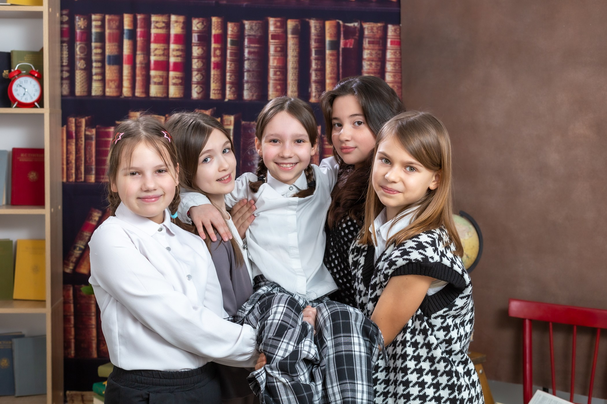 Съёмки в студии. Школьный фотограф в Зеленограде и Москве Оксана Гусева