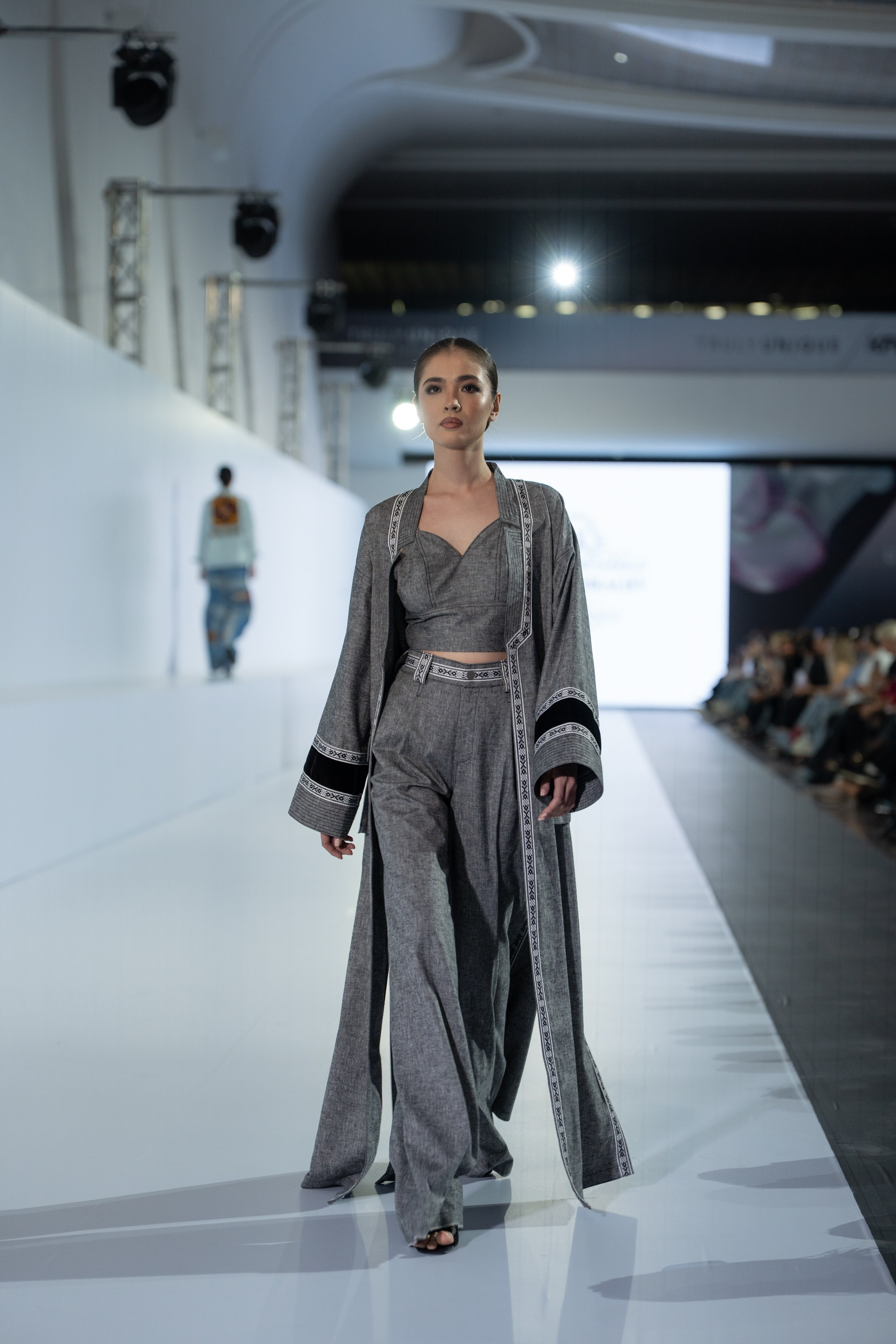 Umed Kuchkaliev. Сайт Алматинского НЮ АРТ, будуар и фэшн фотографа Дениса Карпенко