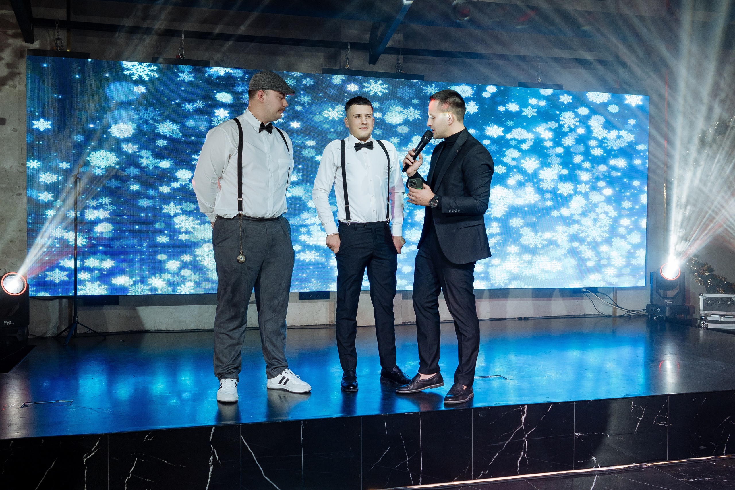 Альбион Тур