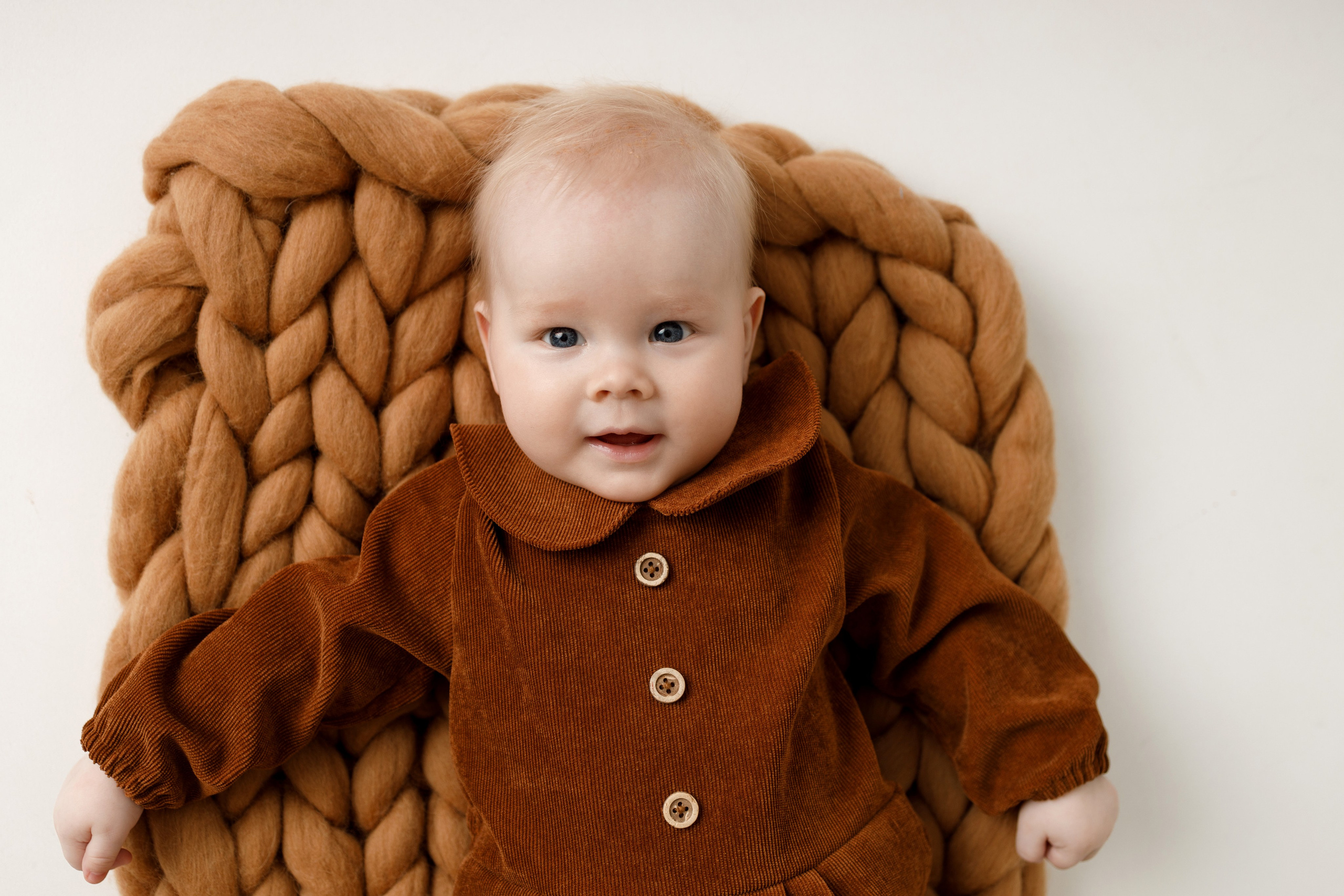 Малыши 3-12 месяцев. Фотограф новорожденных в Чебоксарах Елена Смолина