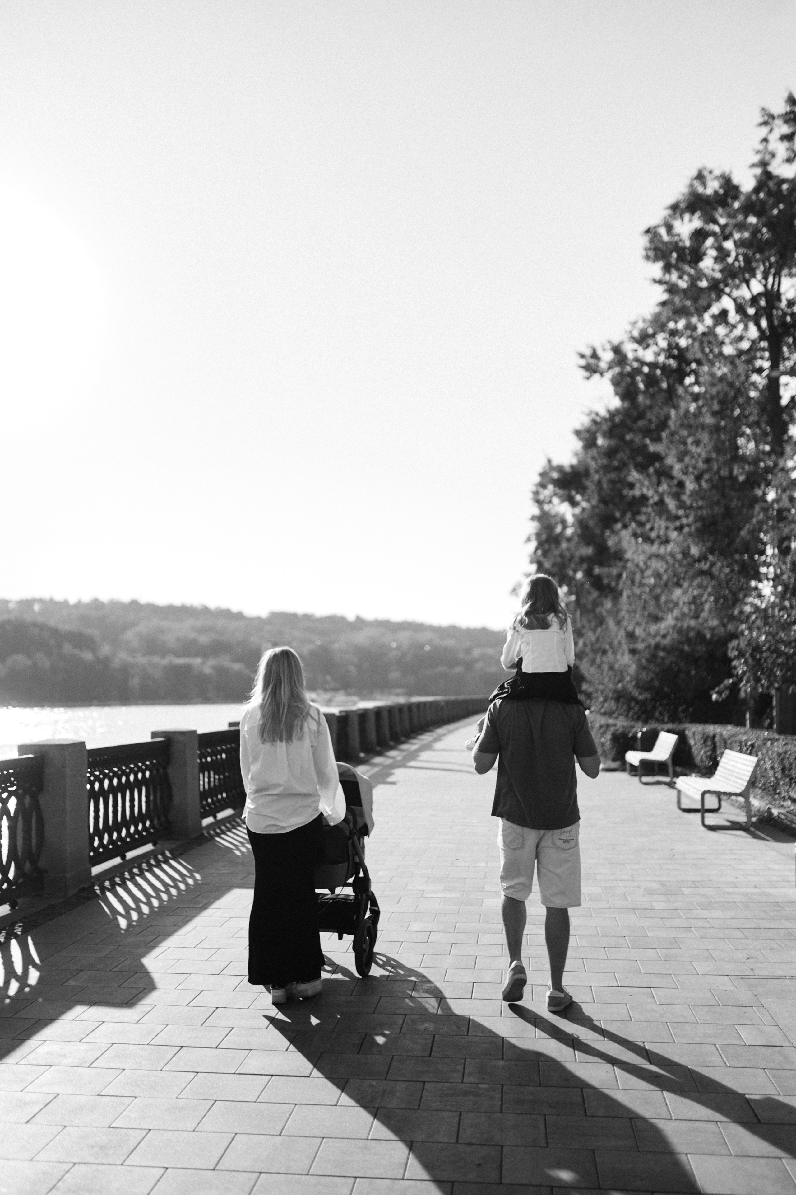 Осенняя семейная фотосессия в Лужниках. Сестры Карабаза. Фотографы и ретушеры в Москве и Санкт-Петербурге