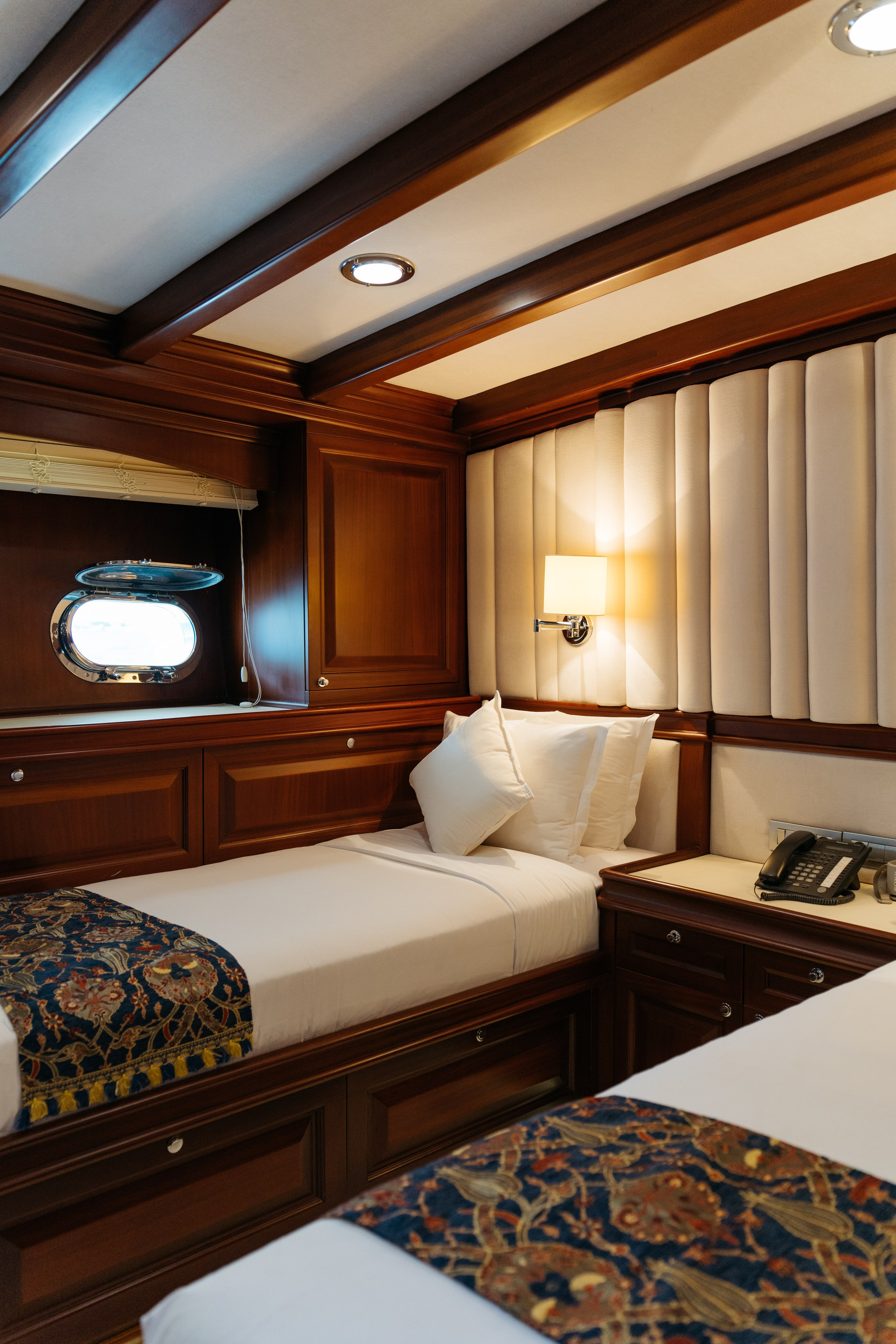 Riana Yacht. Фотограф Валерия Бурма