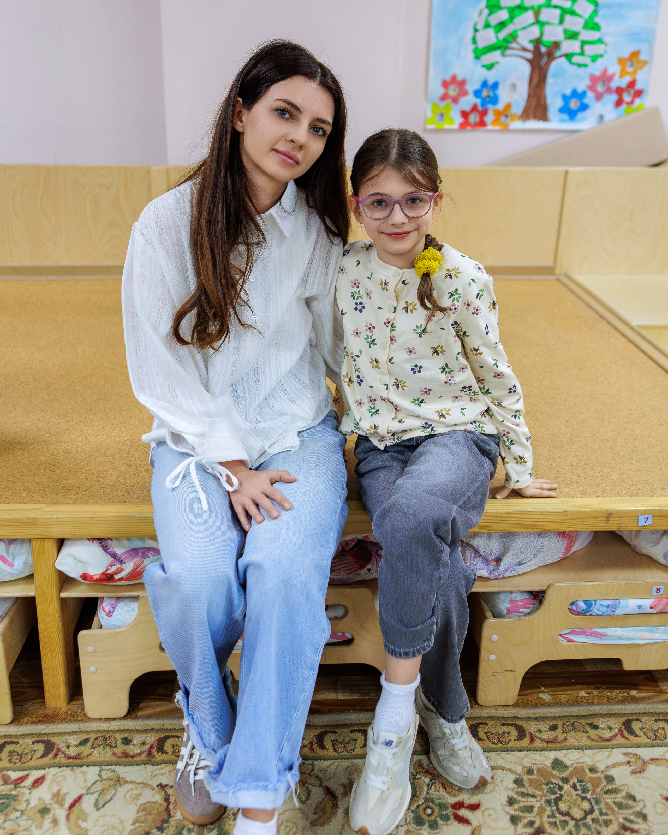 МК к 8 марта. Выпускные альбомы и школьный фотограф в Подольске, Троицке, Щербинке, Москве и Московской области