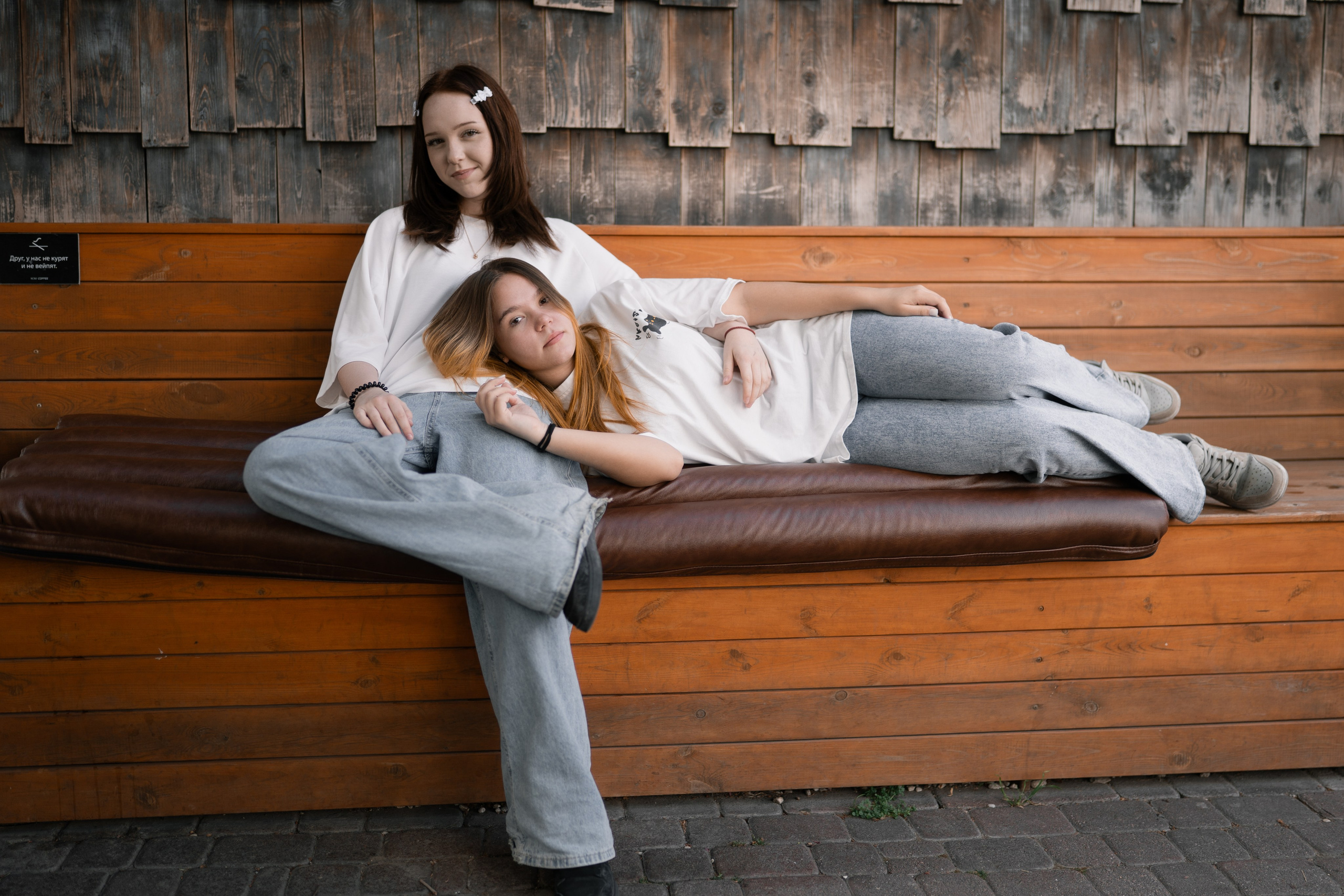 Город- старшая школа. Выпускные альбомы Натальи Бутко: Новороссийск, Анапа, Геленджик