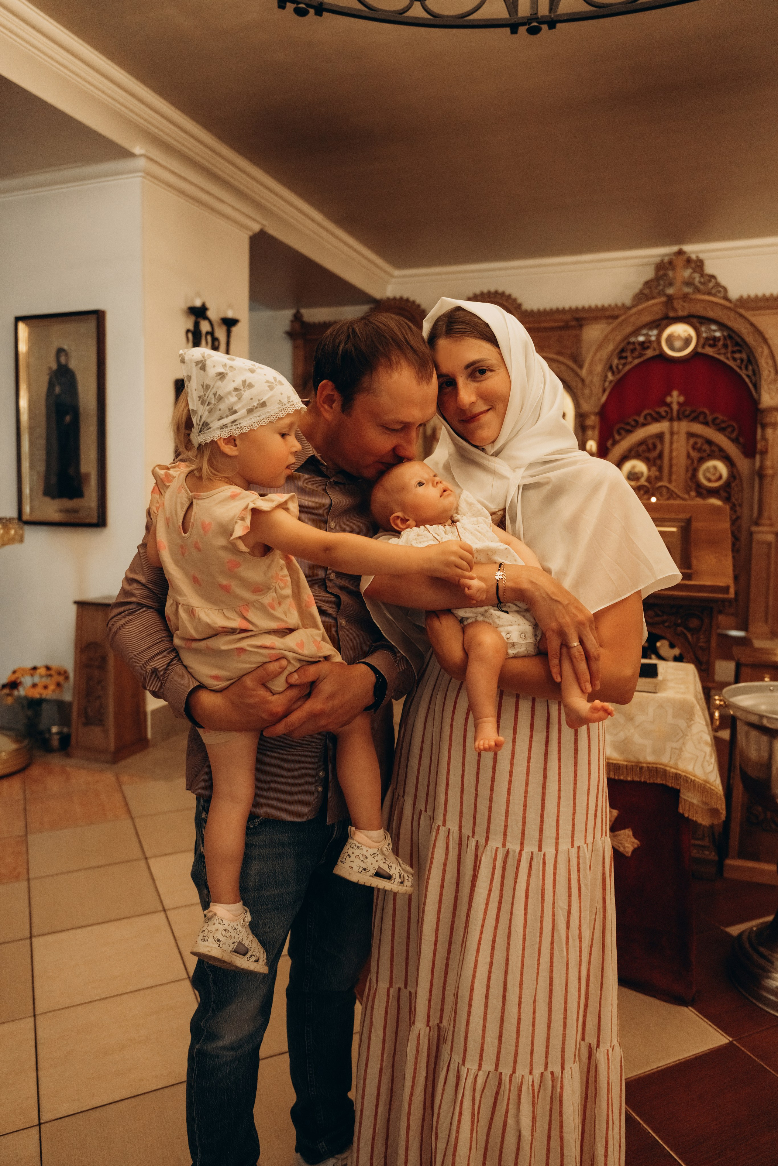 Крещении Есении. Фотограф Мария Миллс | Минск