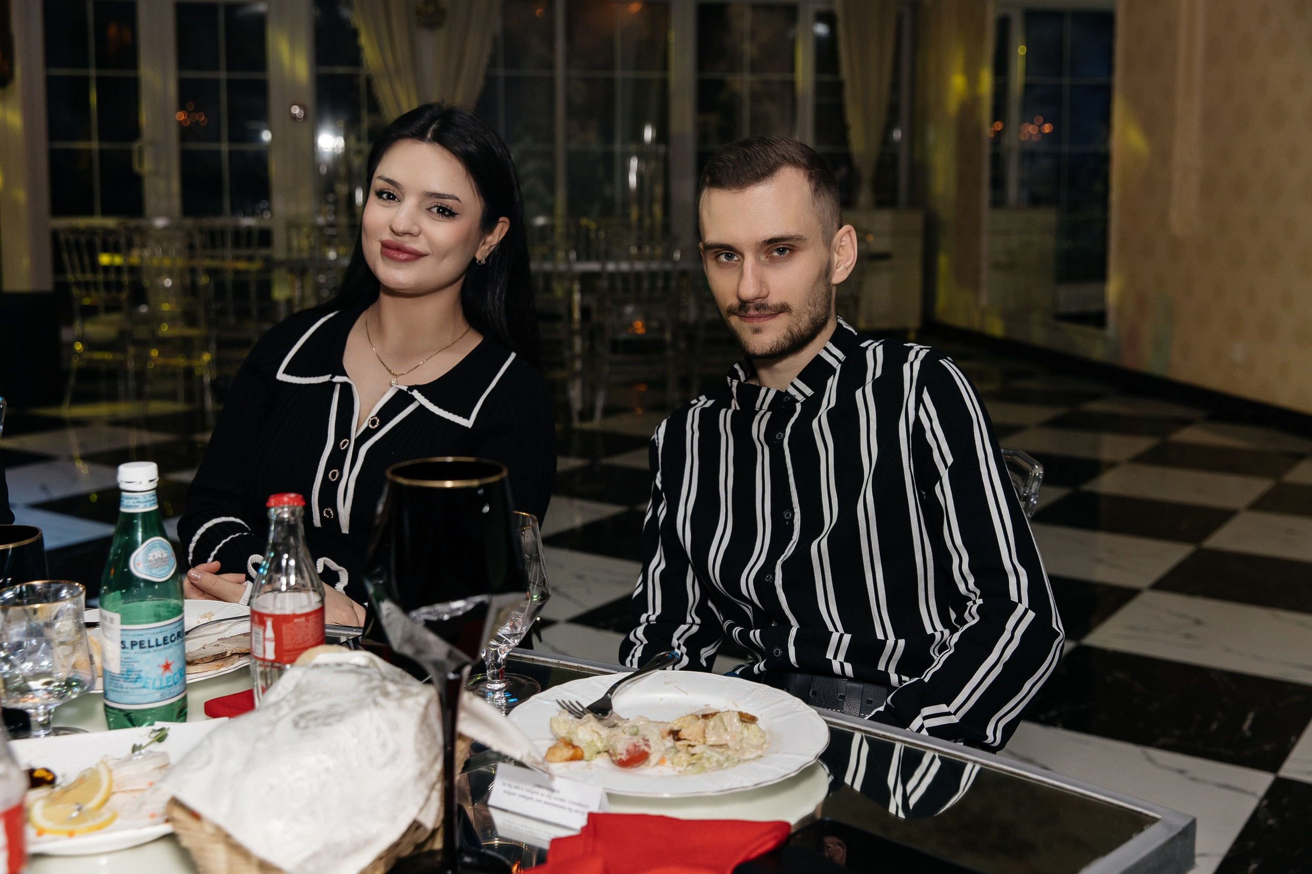 Камерный день рождения в ресторане «Bellagio». Свадебный и семейный фотограф Виолетта Сидельникова. Краснодар, Россия, Беларусь, Европа