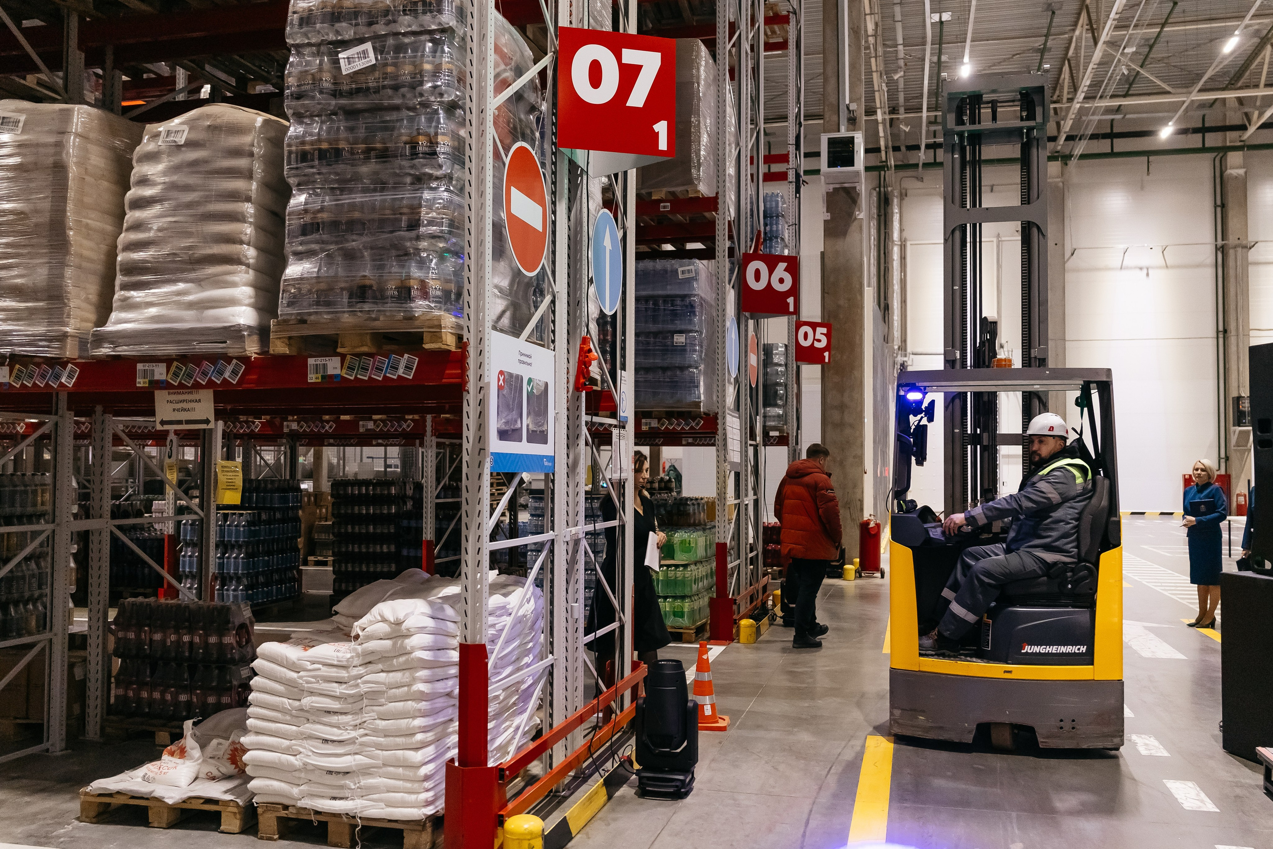 Открытие распределительного центра «Пятёрочки» и «Чижик» в городе Кемерово. Фотограф Кемерово | Сергей