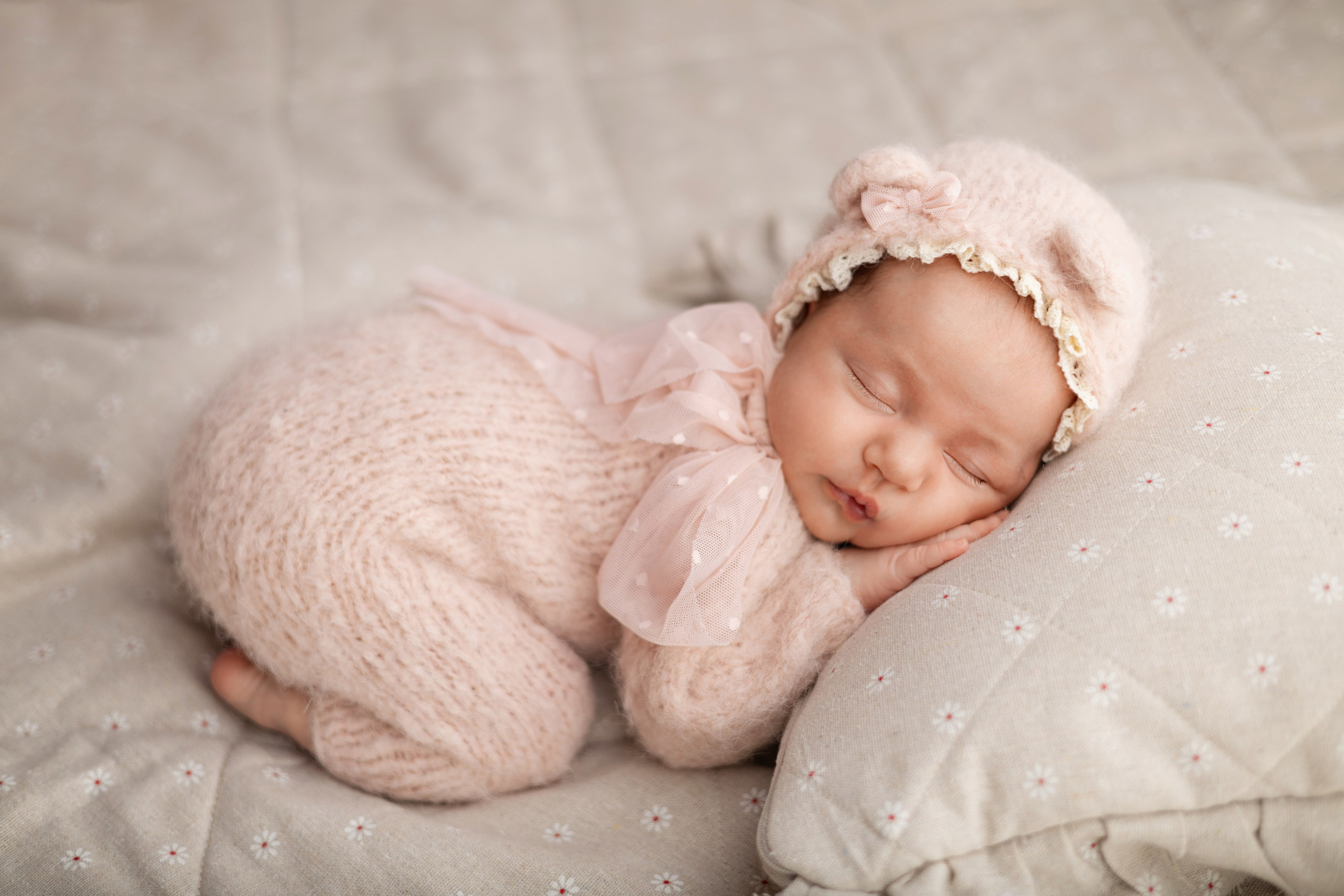 Ева. Лилия Алтухова — фотограф новорожденных в Москве и области