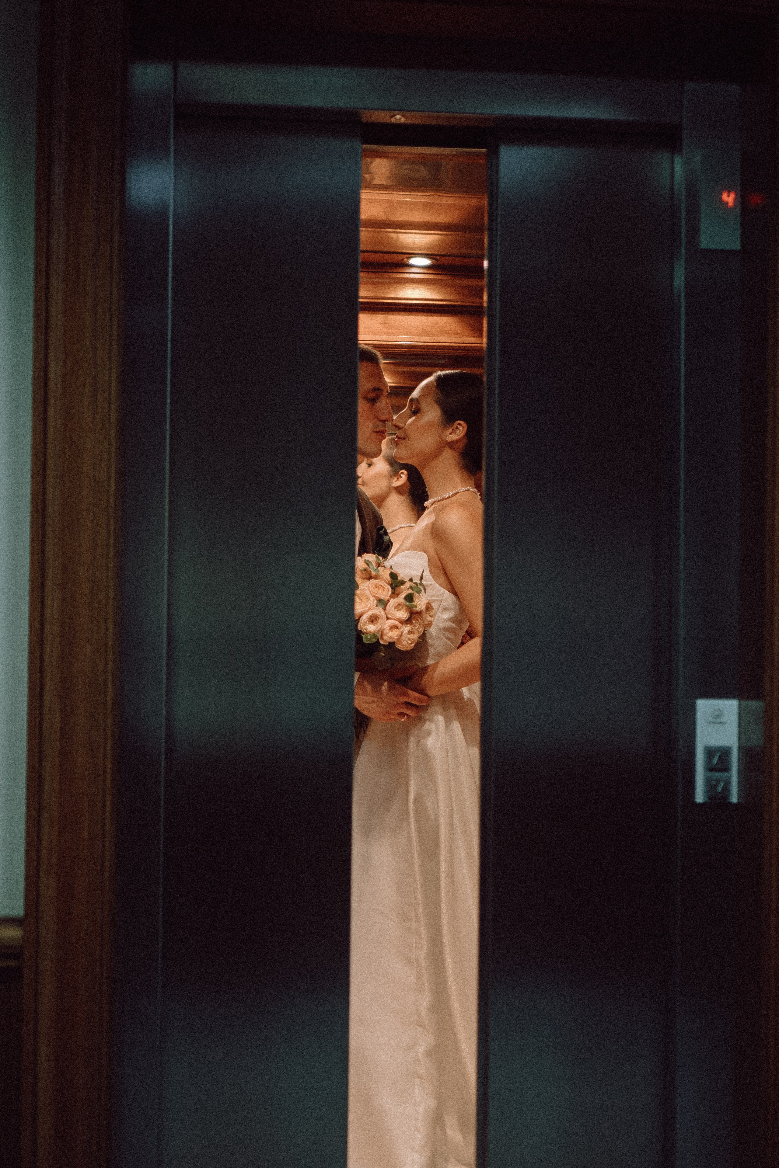 ЗАГС И ПРОГУЛКА 2 ЧАСА. Профессиональный фотограф, Санкт-Петербург — Виктория Богомолова