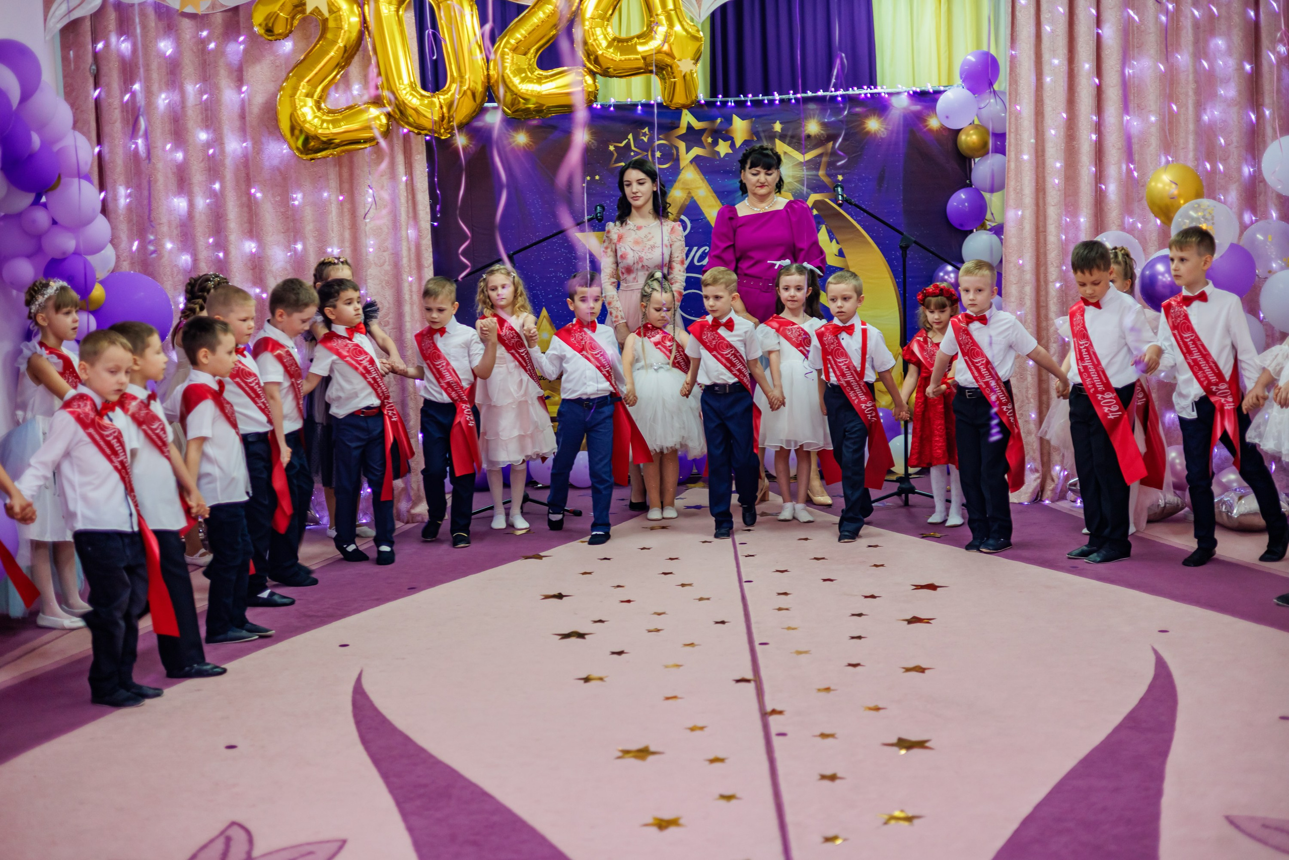 Выпускной в саду 2024. Свадебный и семейный фотограф в Армавире