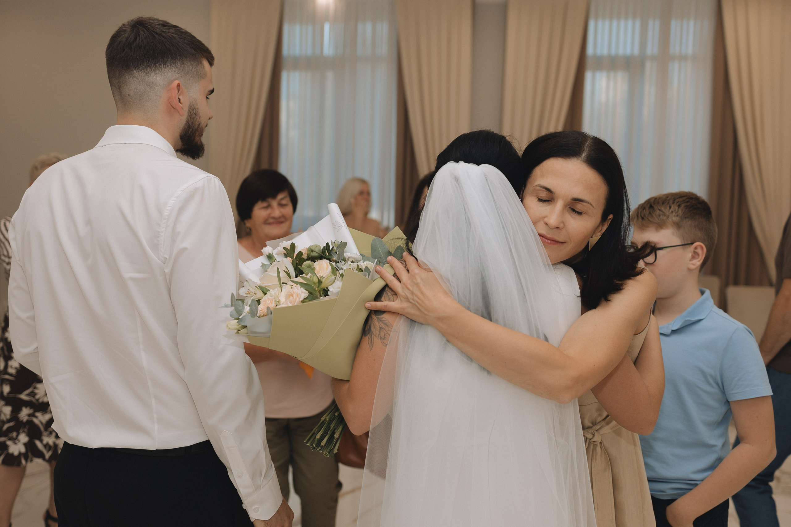 Милена и Филипп (2024). Свадебный и семейный фотограф в Москве Яна Шувалова