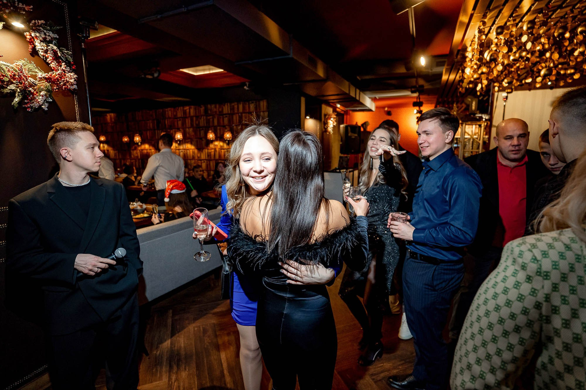 Новый год 2024 в Peoples. Сергей Кошкин. Репортажная и ивент-фотография в Сургуте