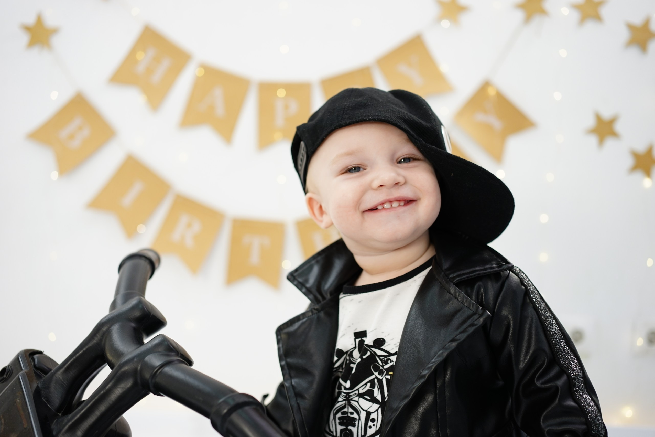 Фотосессия на Годик для Мальчиков. Детская Фотостудия ГОДОВАСИКИ в Санкт-Петербурге фотосесия на годик