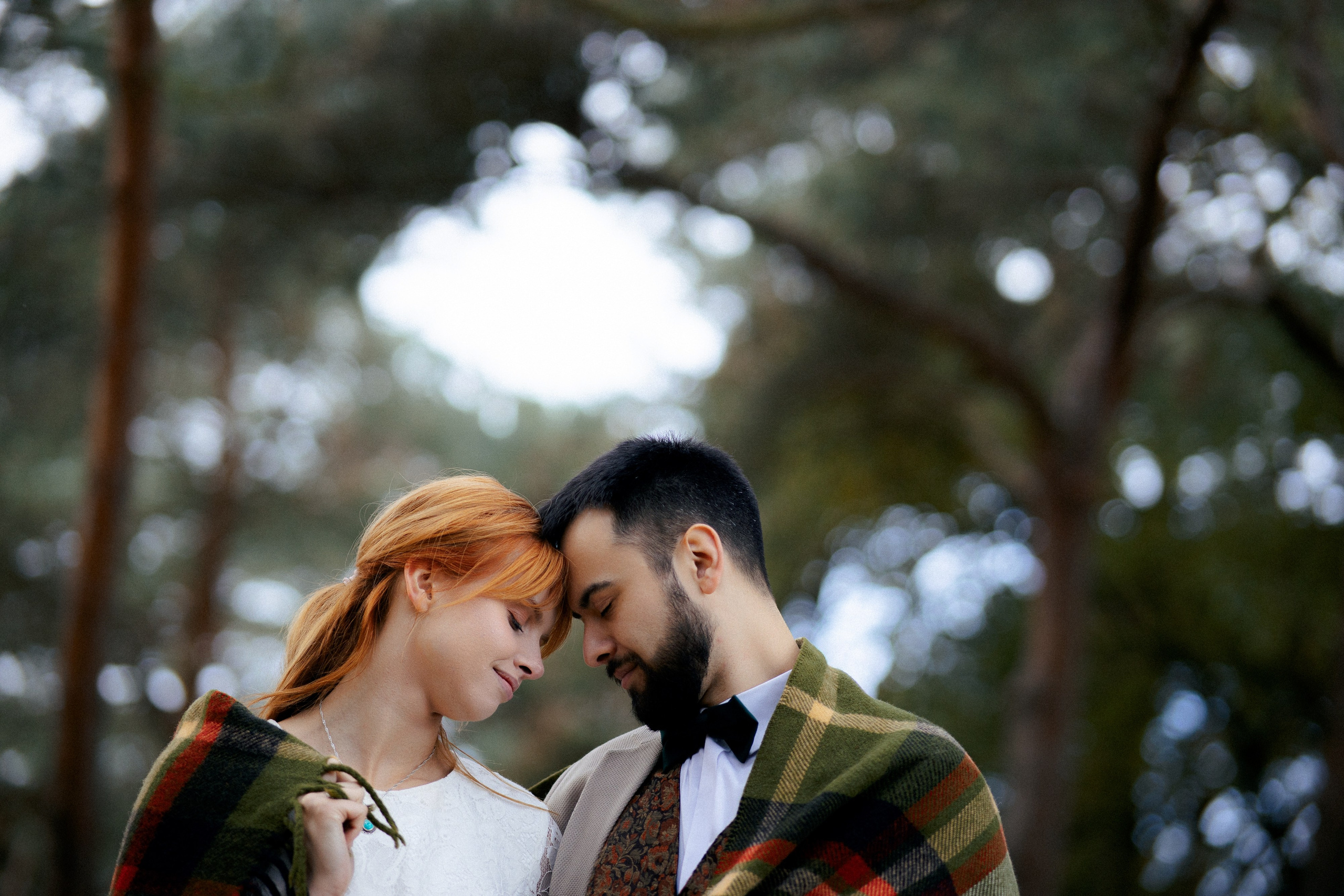 Ślubna sesja zdjęciowa w plenerze. Свадебный фотограф Варшава Лодзь Польша Елена Юцова