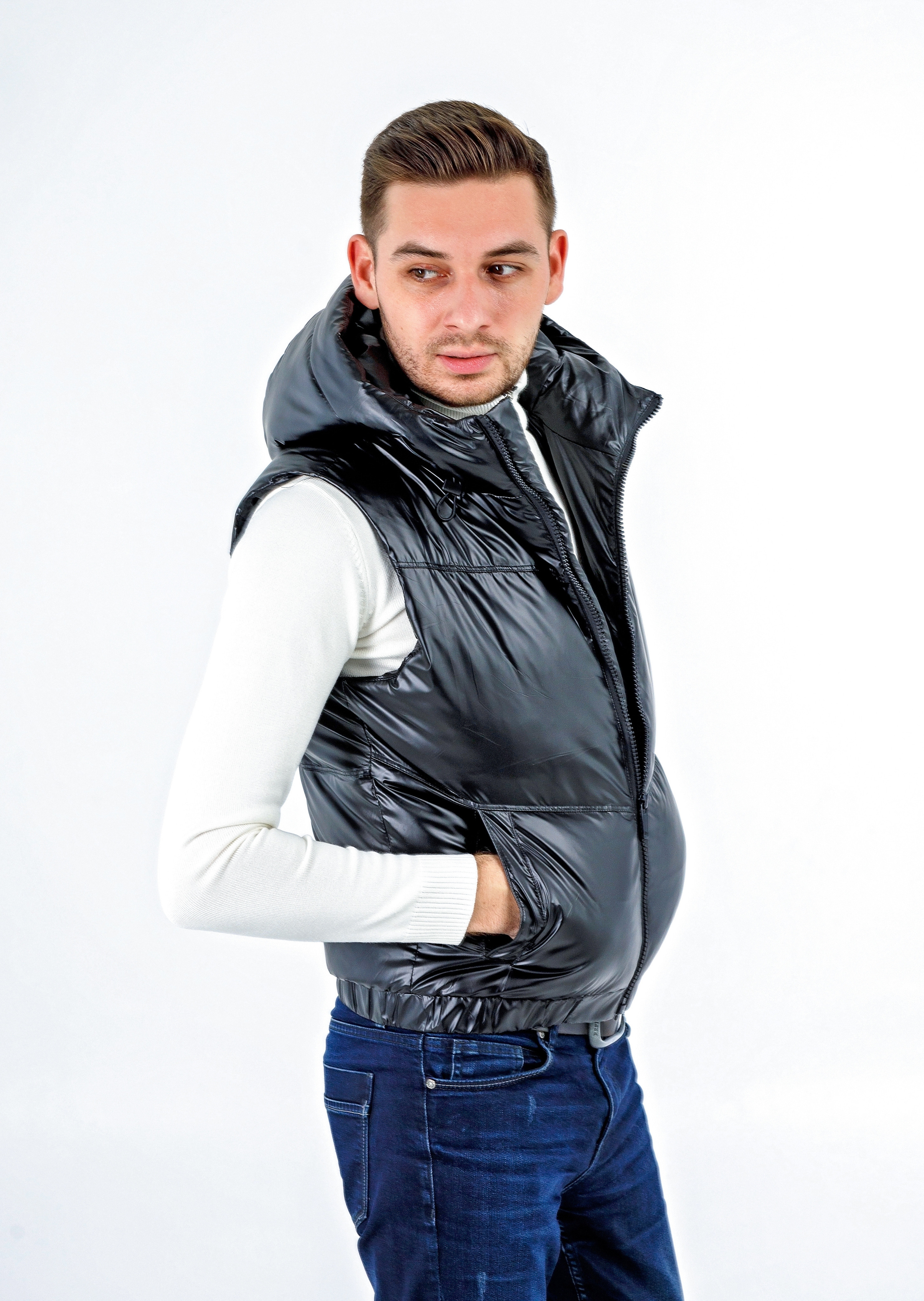 Фотограф для маркетплейсов в Москве. Геннадий Степанов —фотограф в Москве