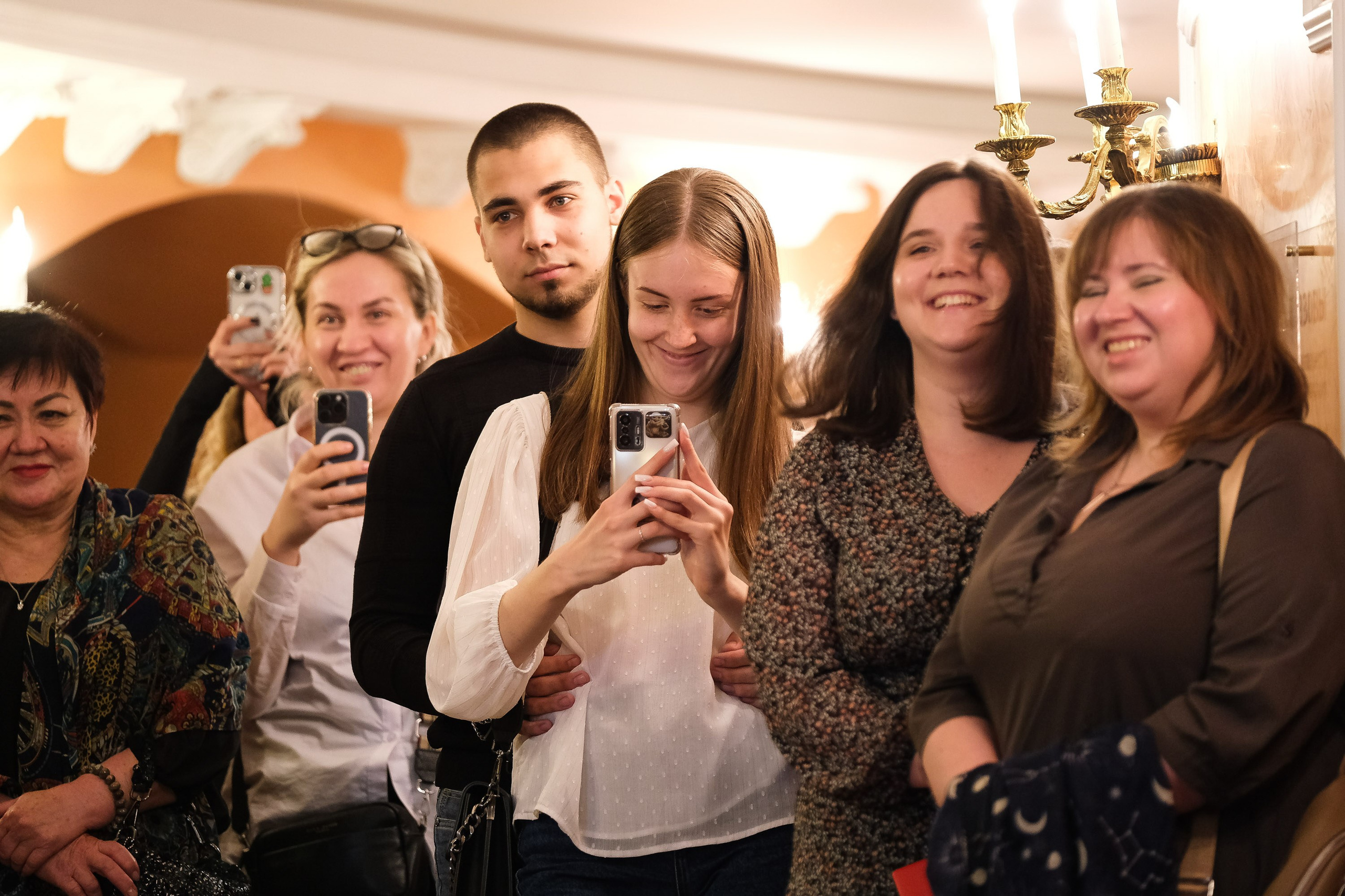 Ганди молчал по субботам. Фотограф Анатолий Деникин