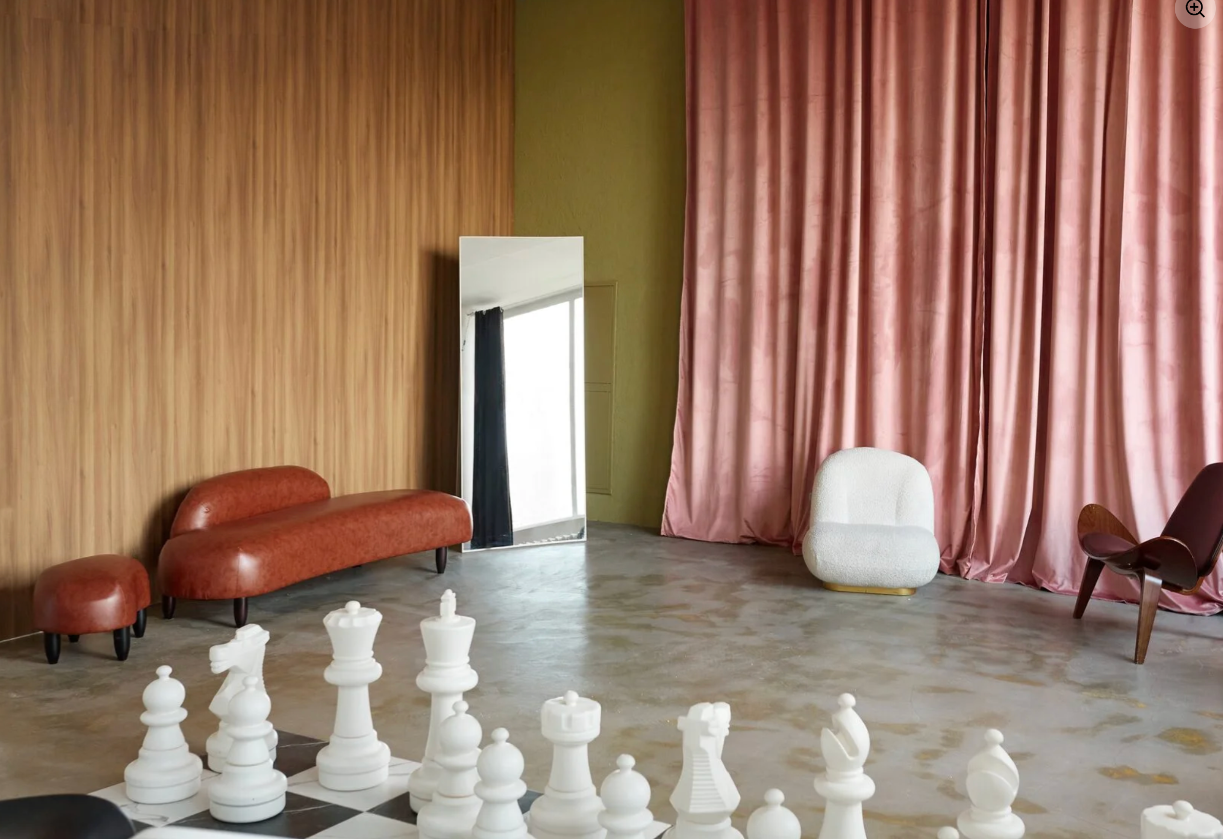 Locations for photo shoot. Nude and Fine art photographer in Moscow Anna Fors